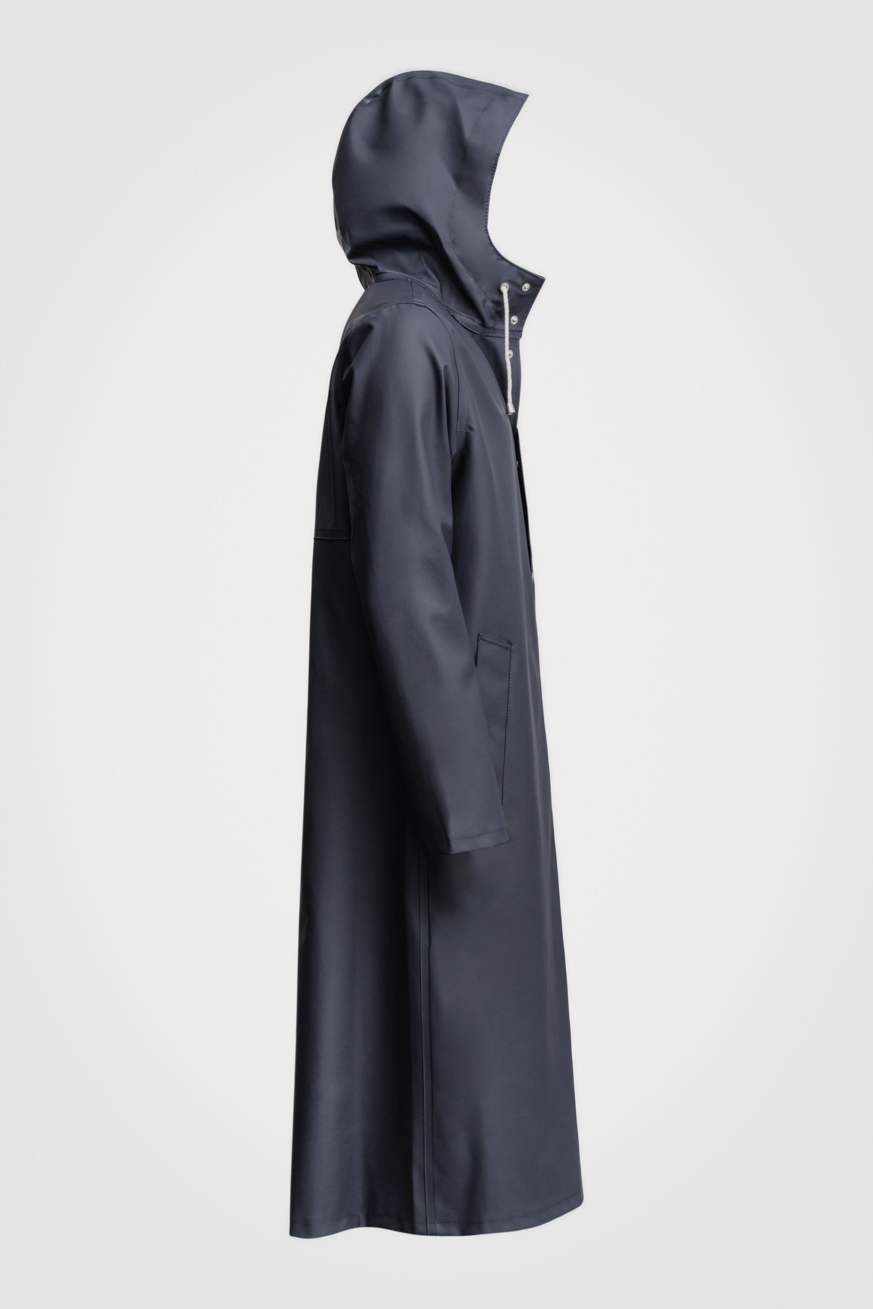 stutterheim stockholm long print raincoat navy men jackets raincoats