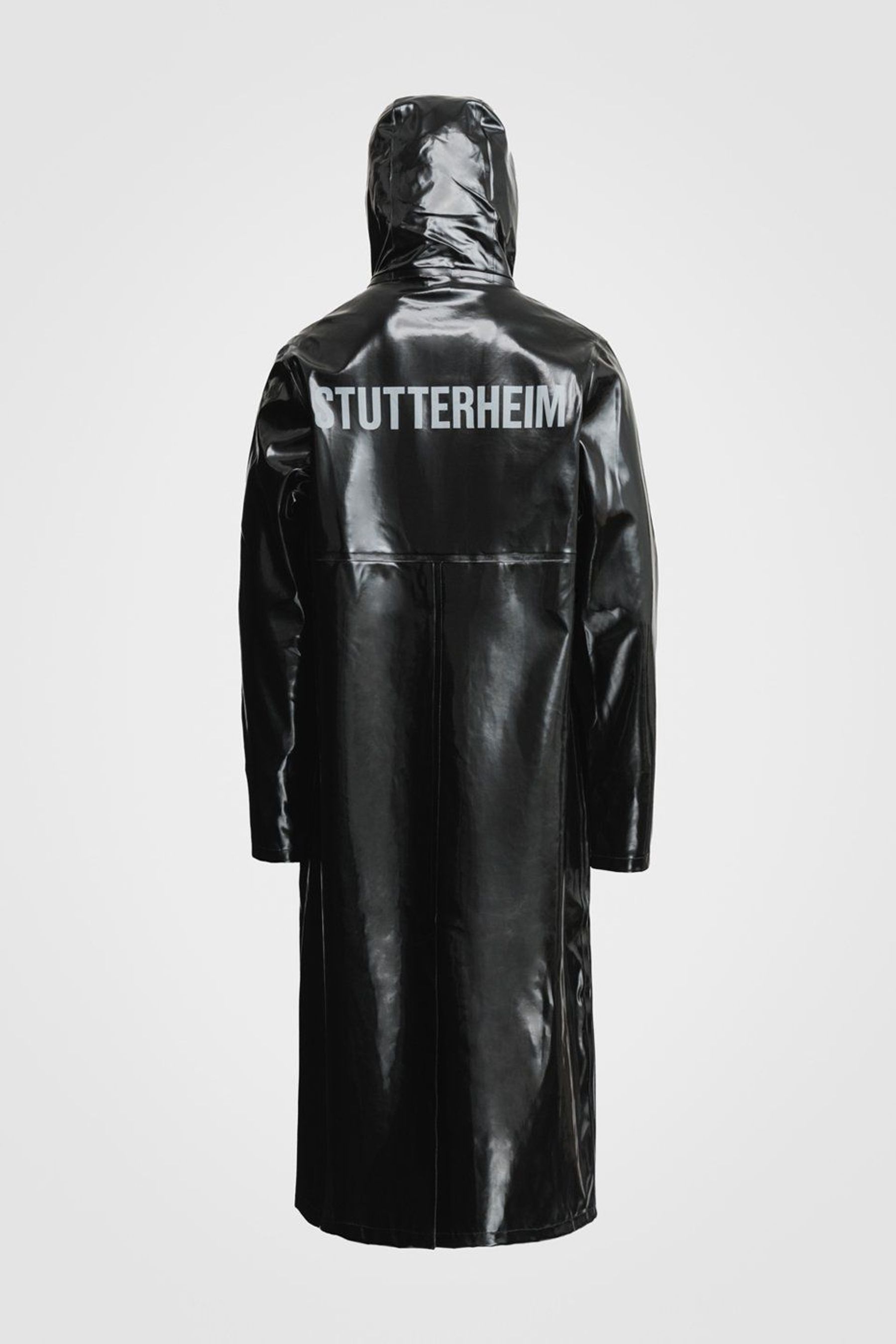 stutterheim stockholm long print opal raincoat black men jackets raincoats