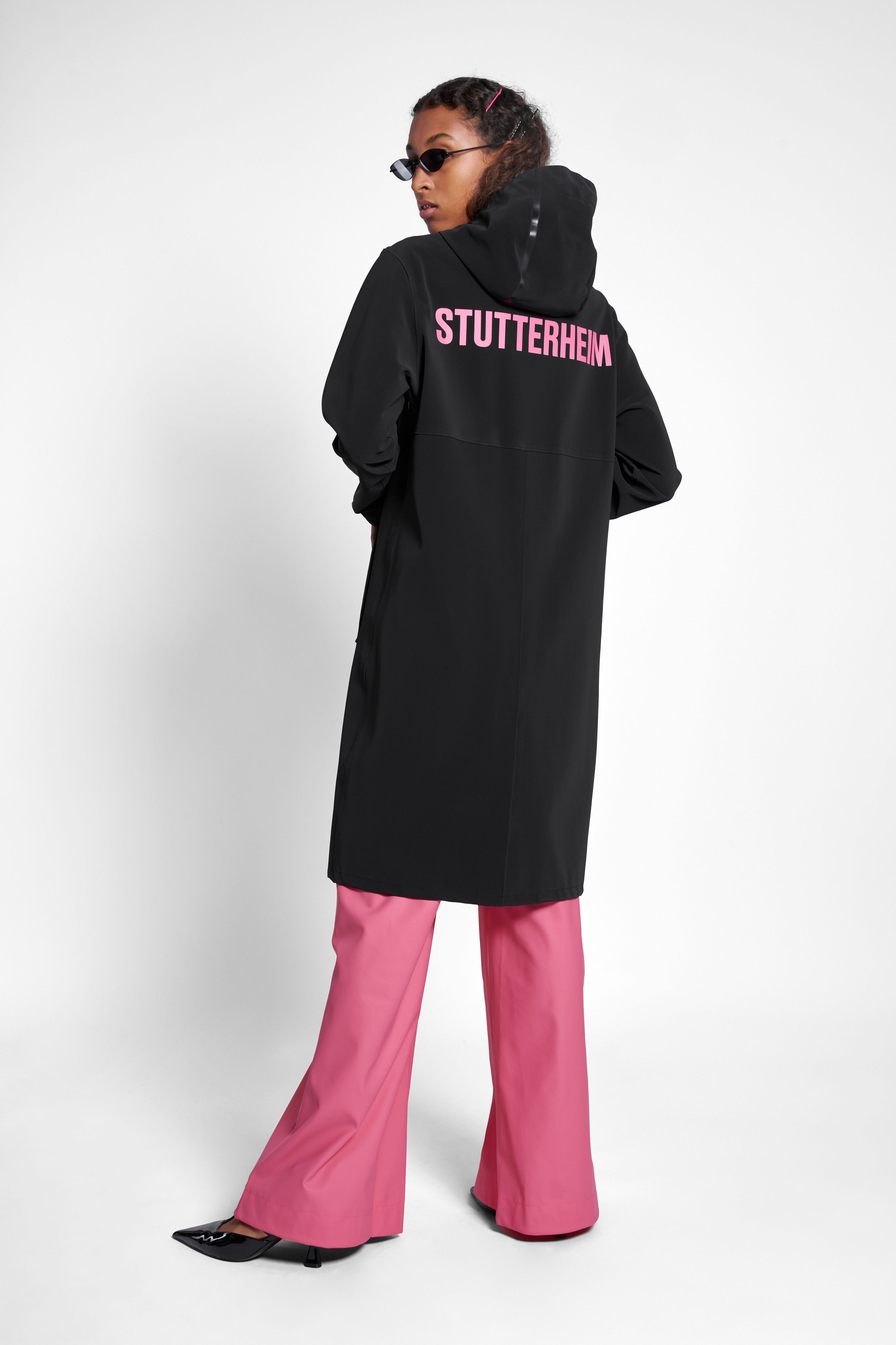 stutterheim stockholm long matte print raincoat black women jackets raincoats