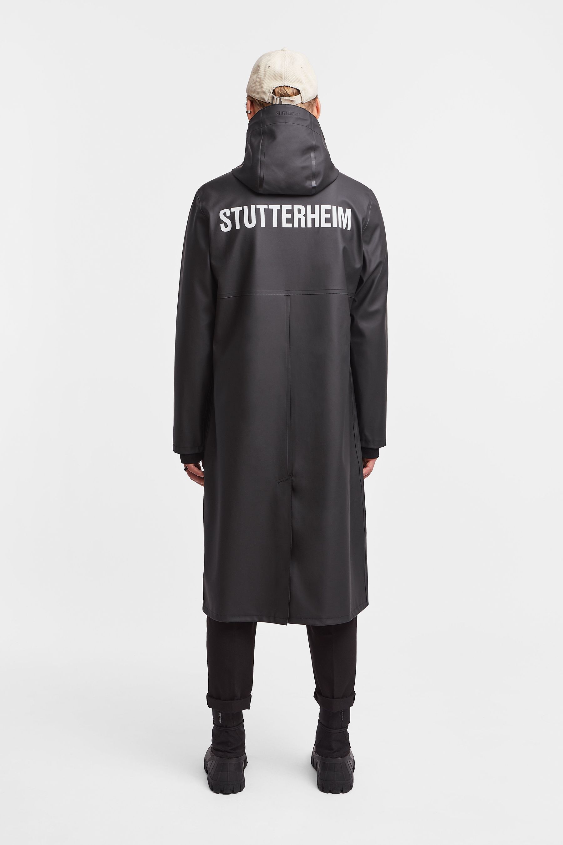 stutterheim stockholm long print raincoat black women jackets raincoats