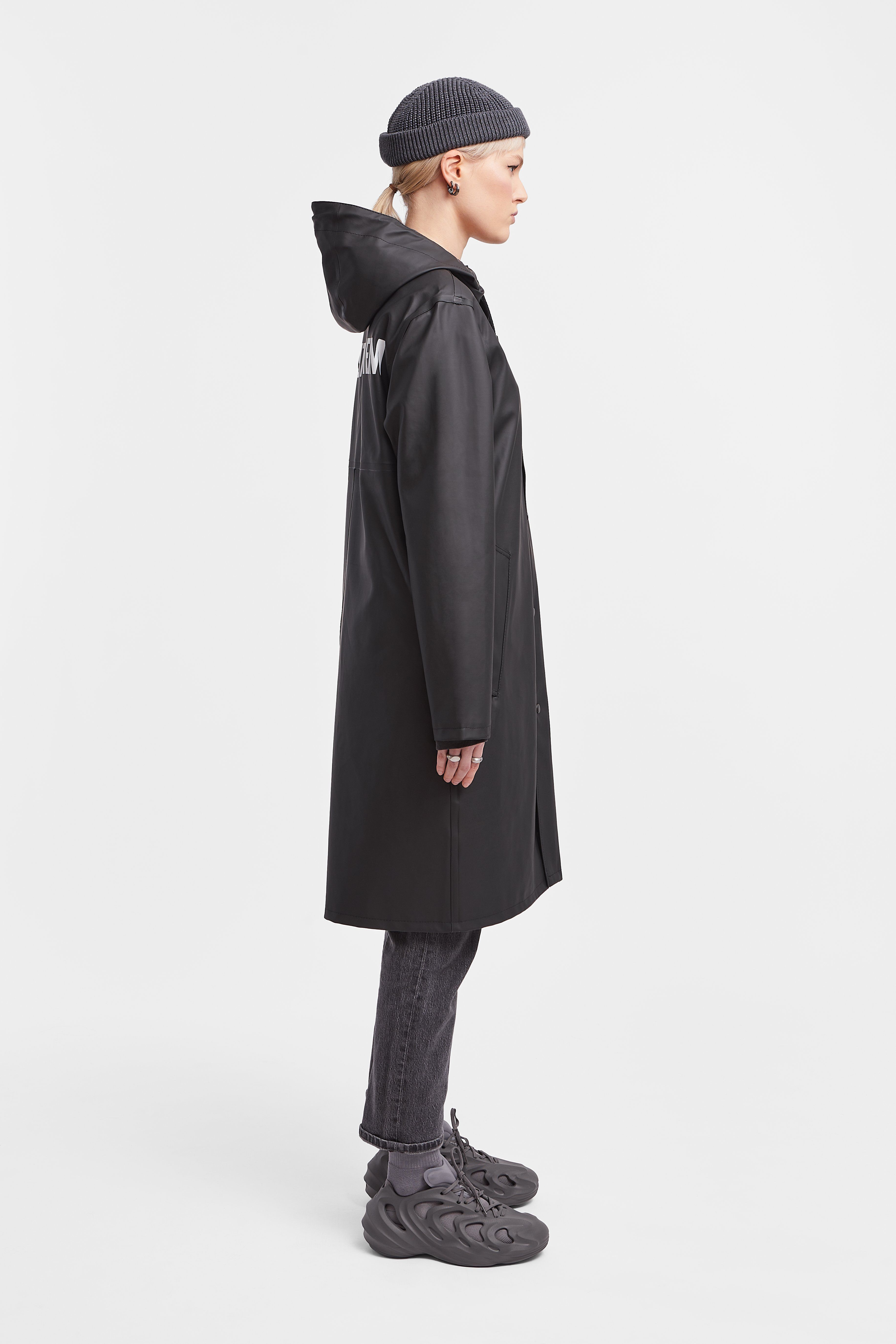 Stockholm Long Print Raincoat Black | STUTTERHEIM US