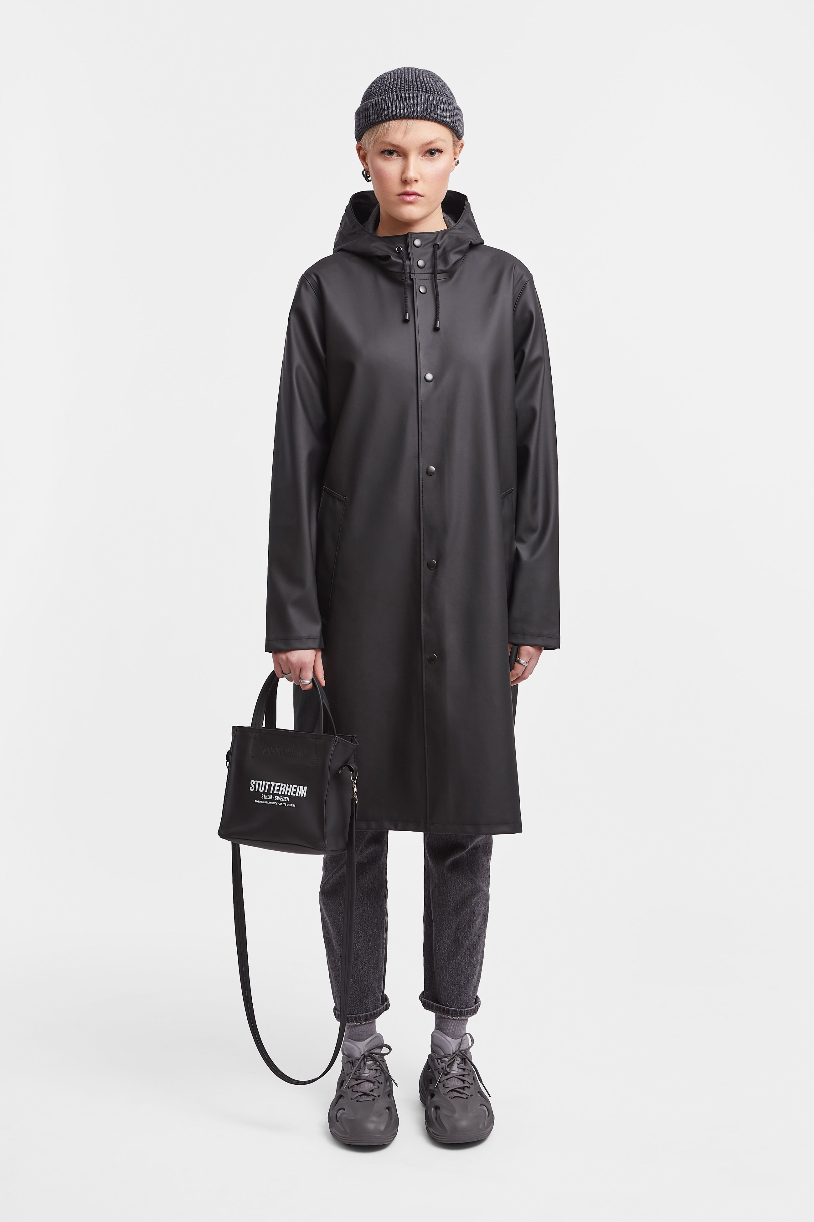 stutterheim stockholm long raincoat black women jackets raincoats