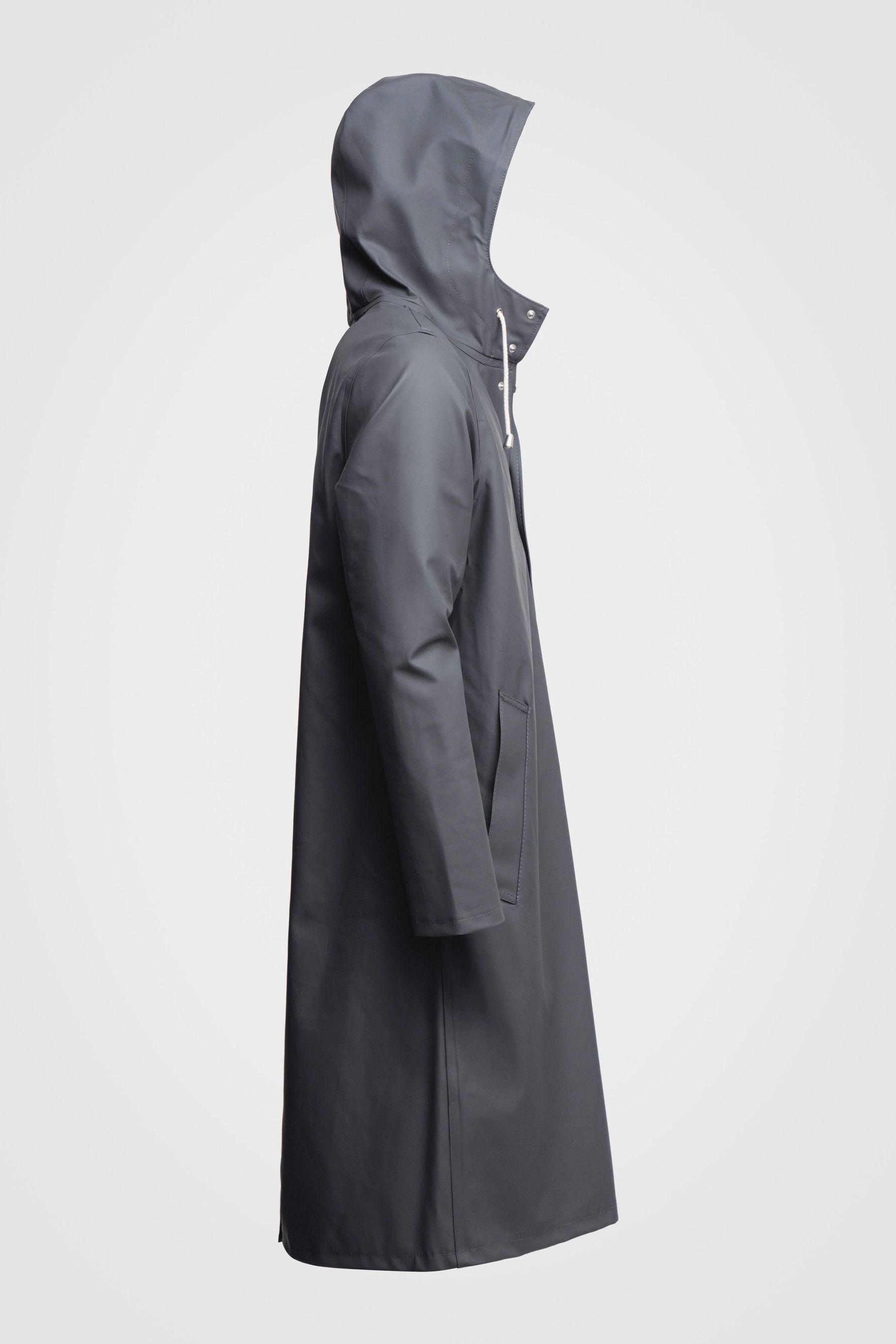 stutterheim stockholm long raincoat charcoal women jackets raincoats
