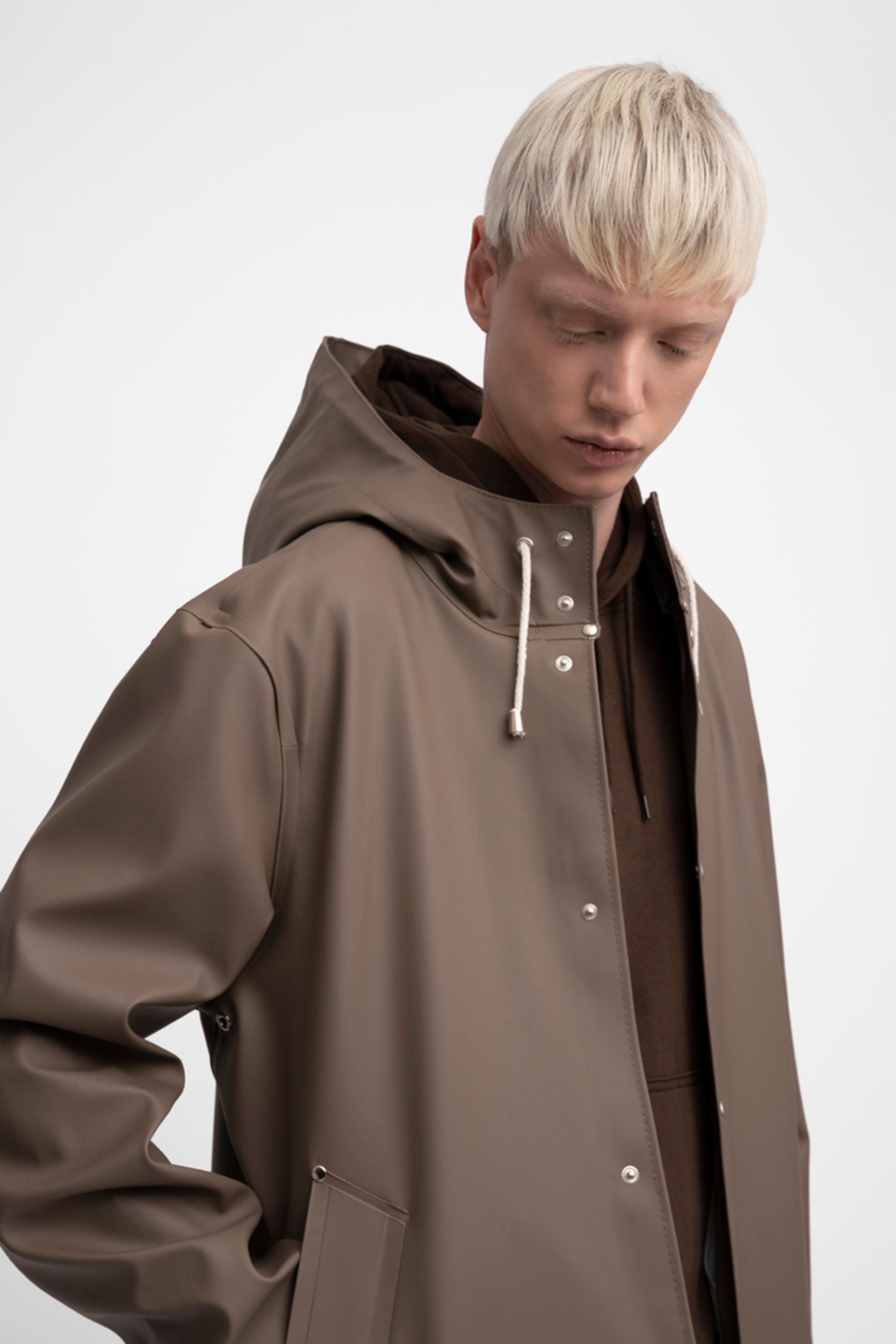 stutterheim stockholm raincoat mole men jackets raincoats