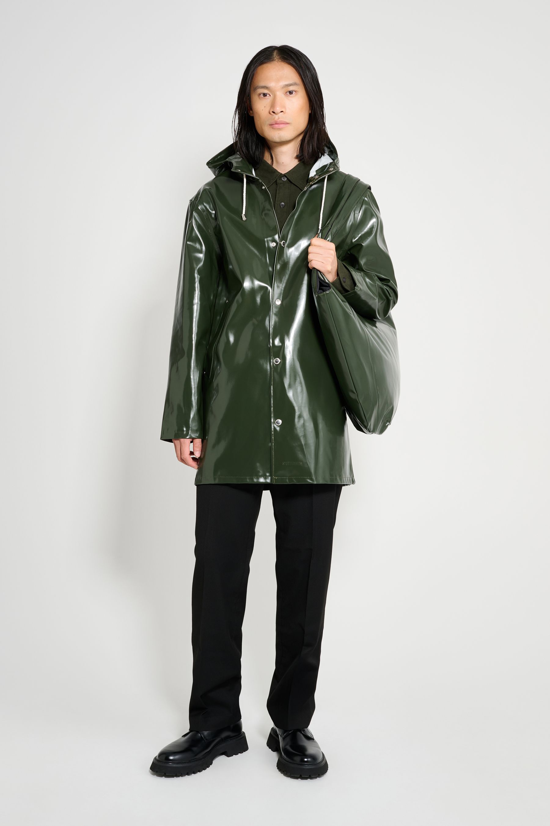 stutterheim stockholm opal raincoat green men jackets raincoats