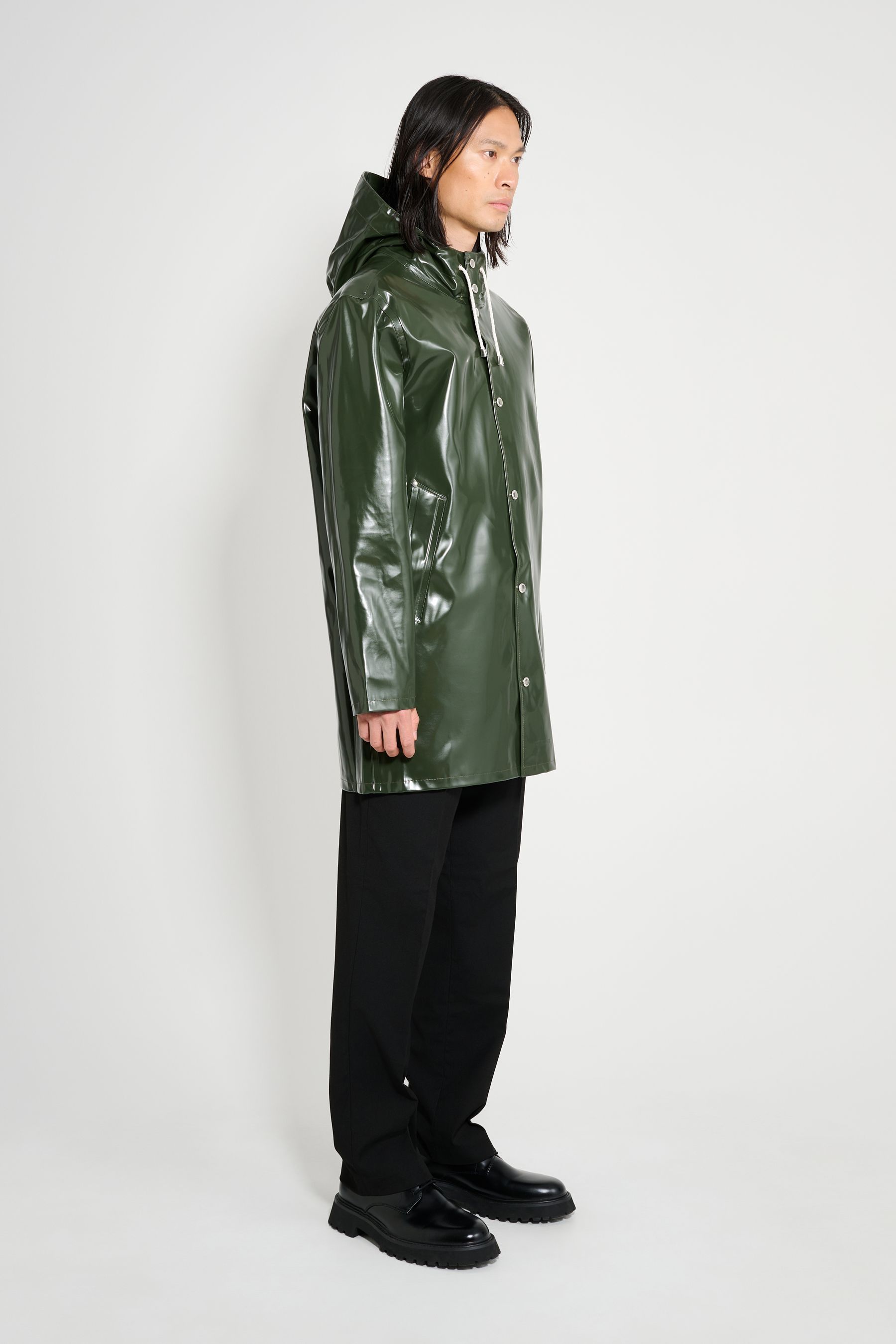 stutterheim stockholm opal raincoat green men jackets raincoats