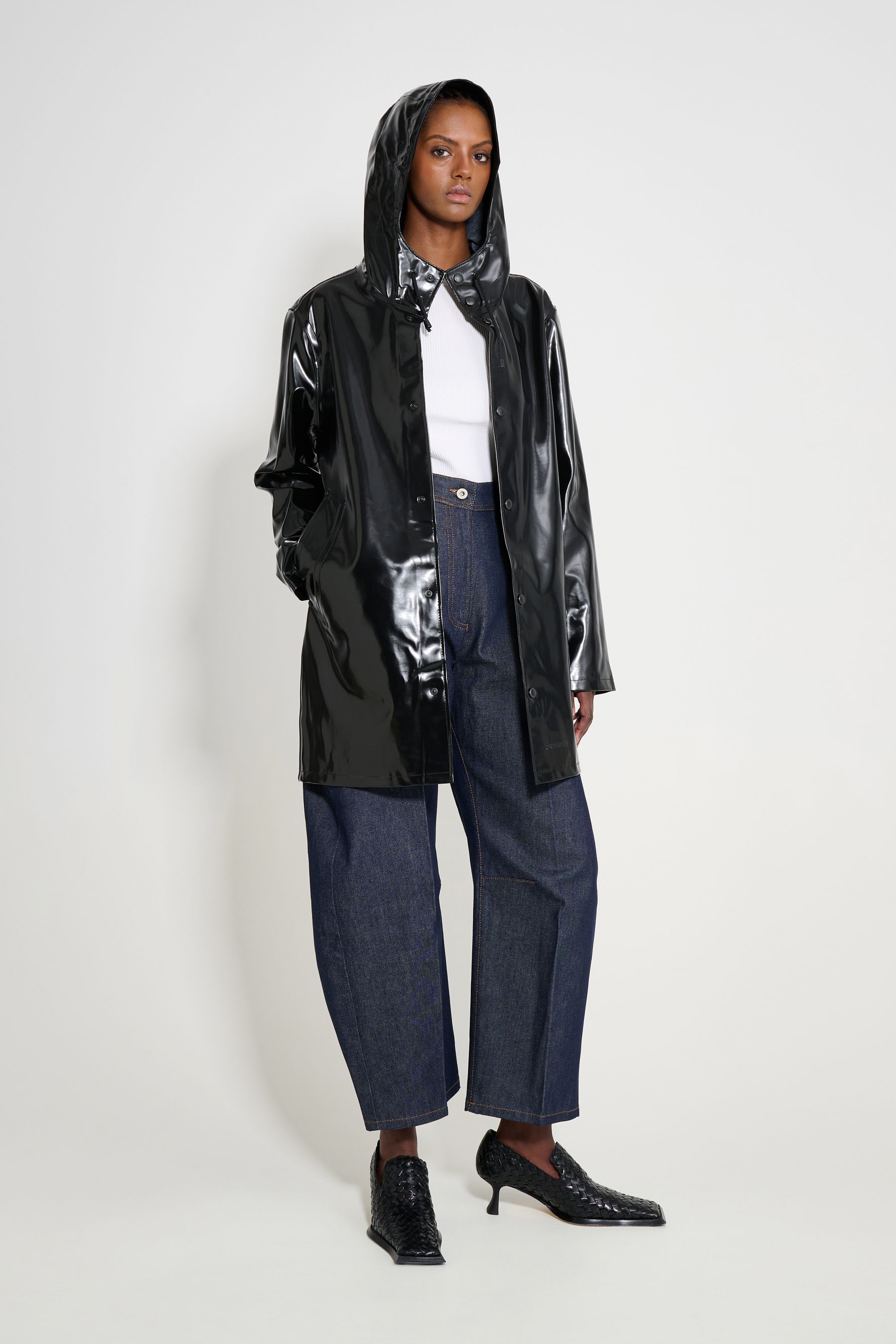 stutterheim stockholm opal raincoat black women jackets raincoats