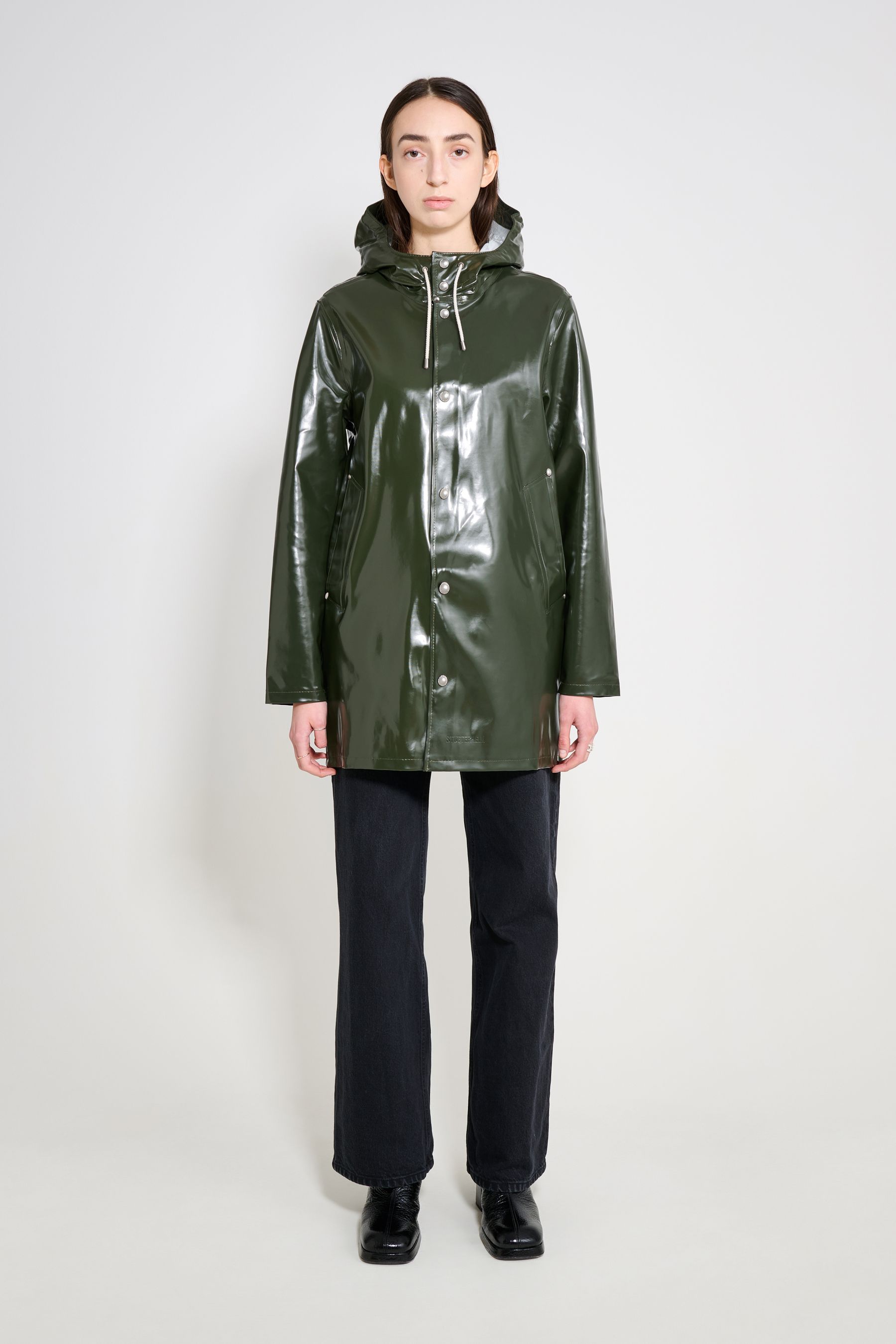 stutterheim stockholm opal raincoat green women jackets raincoats