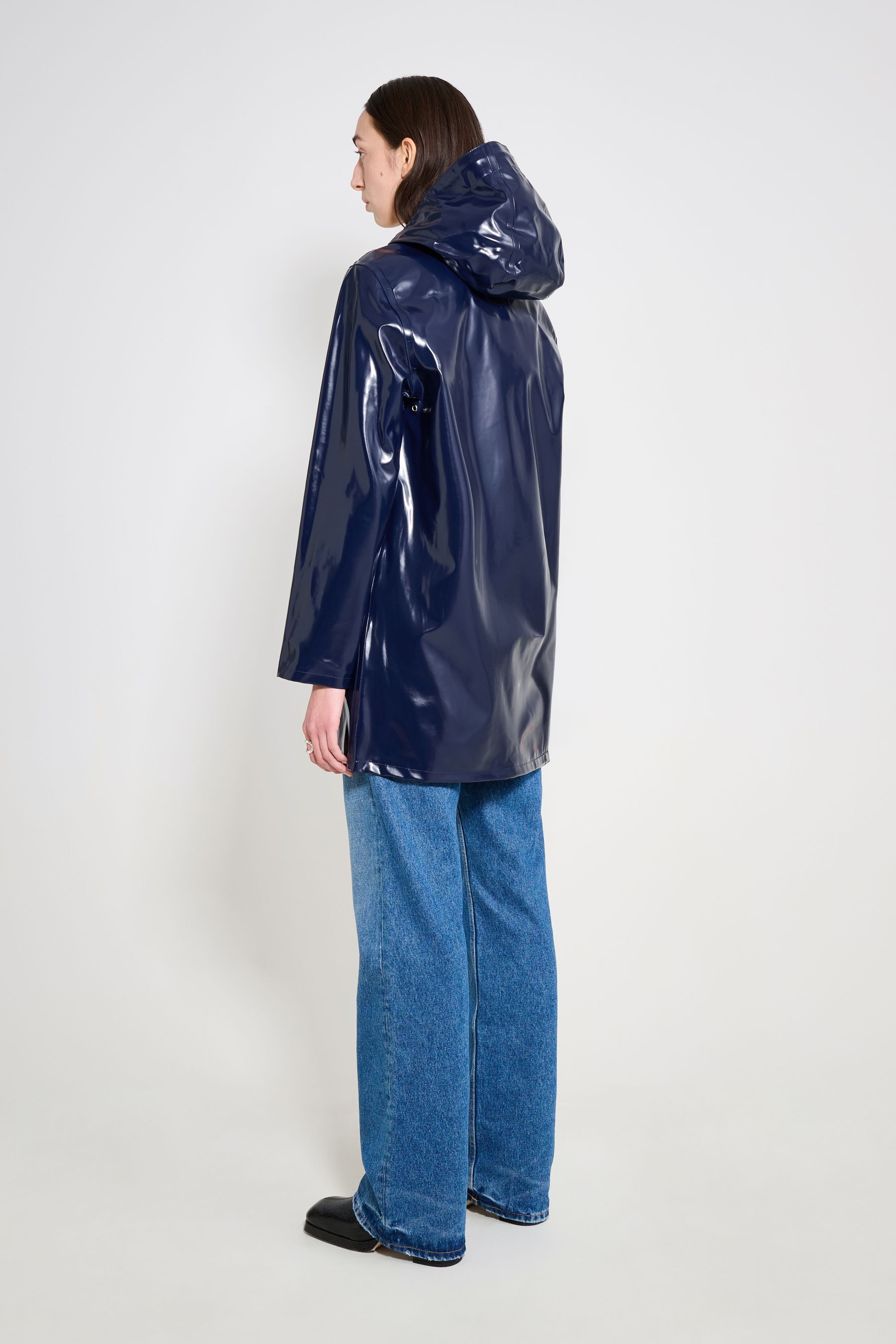 stutterheim stockholm opal raincoat navy women jackets raincoats