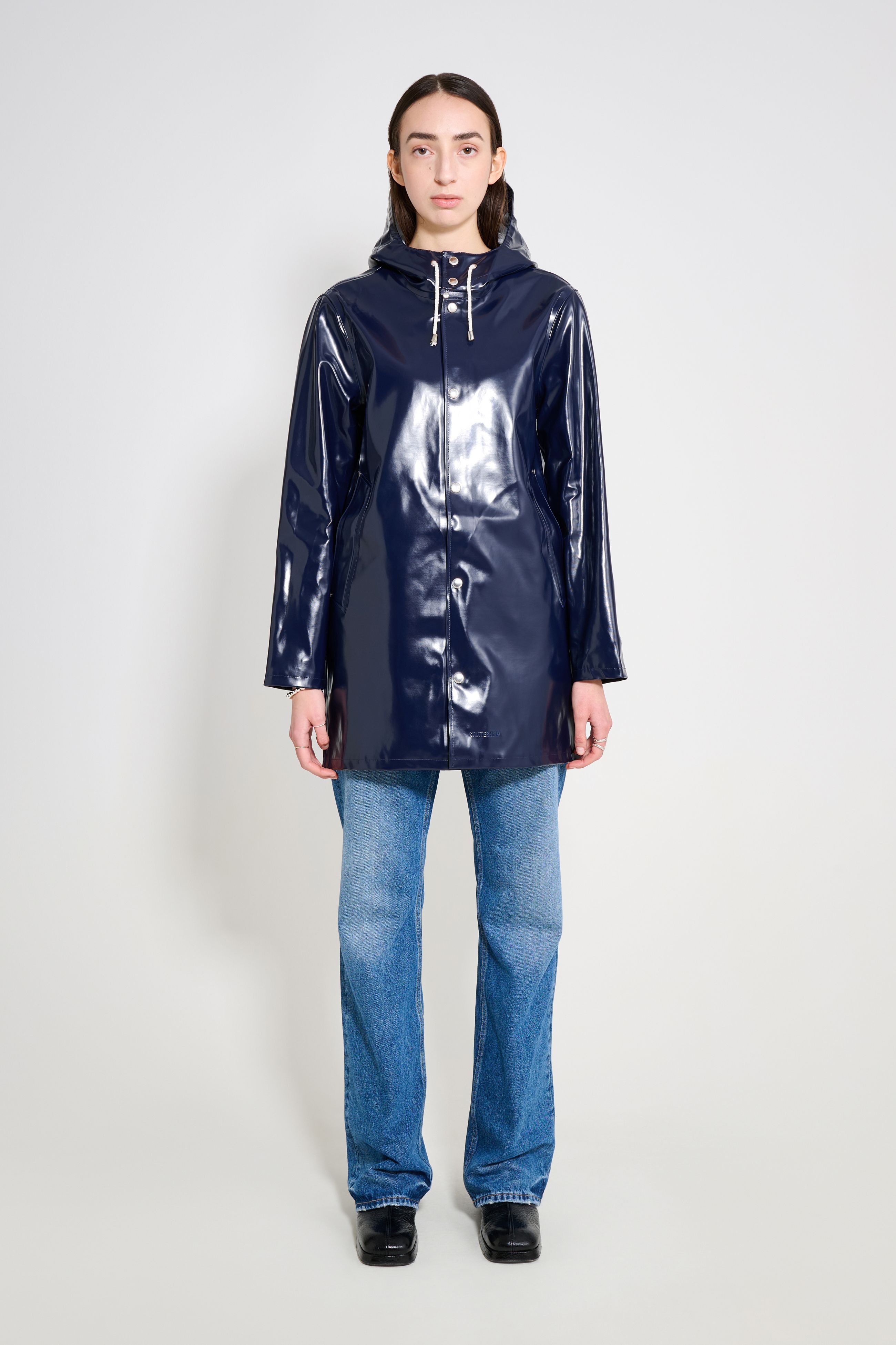 stutterheim stockholm opal raincoat navy women jackets raincoats