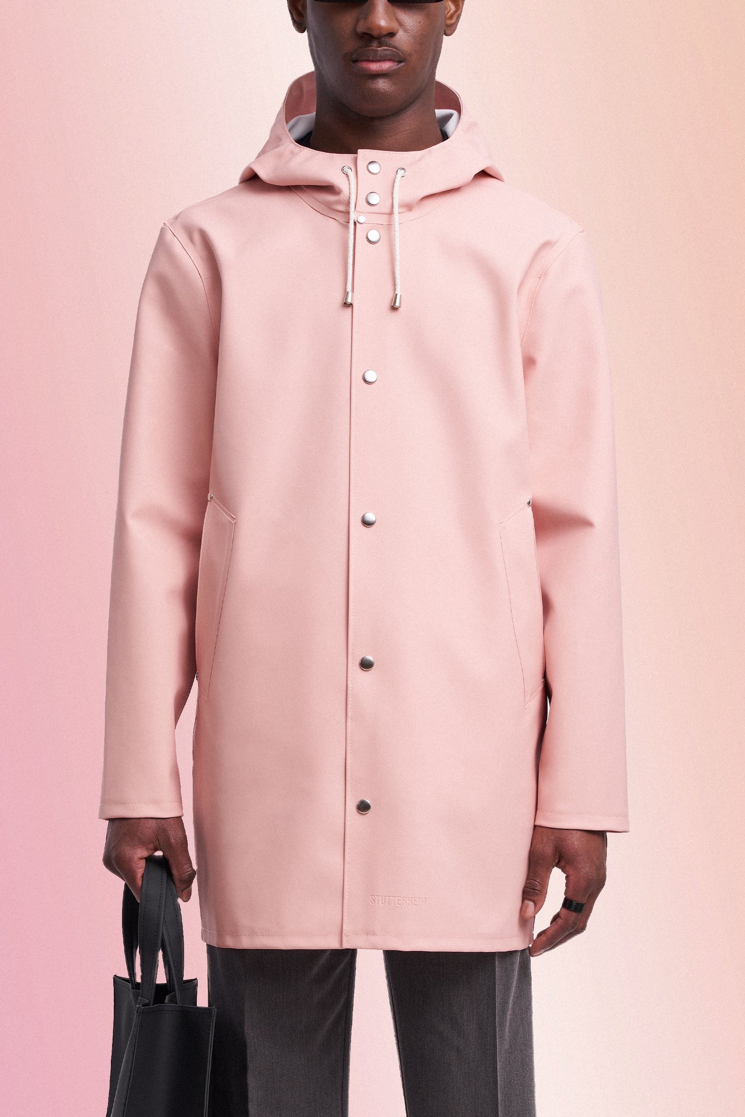 Stutterheim pink raincoat deals