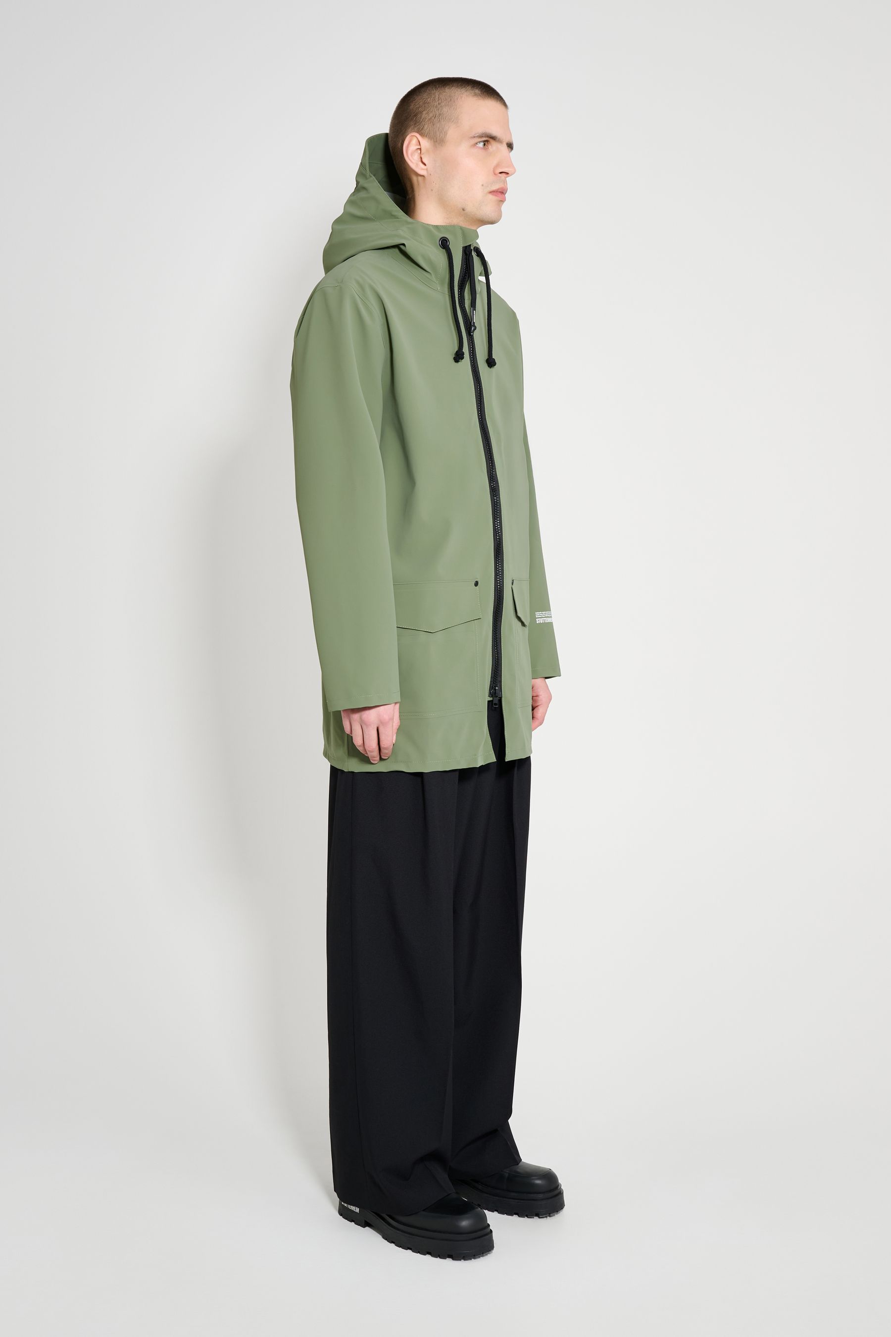 stutterheim stockholm patch dry green men jackets raincoats