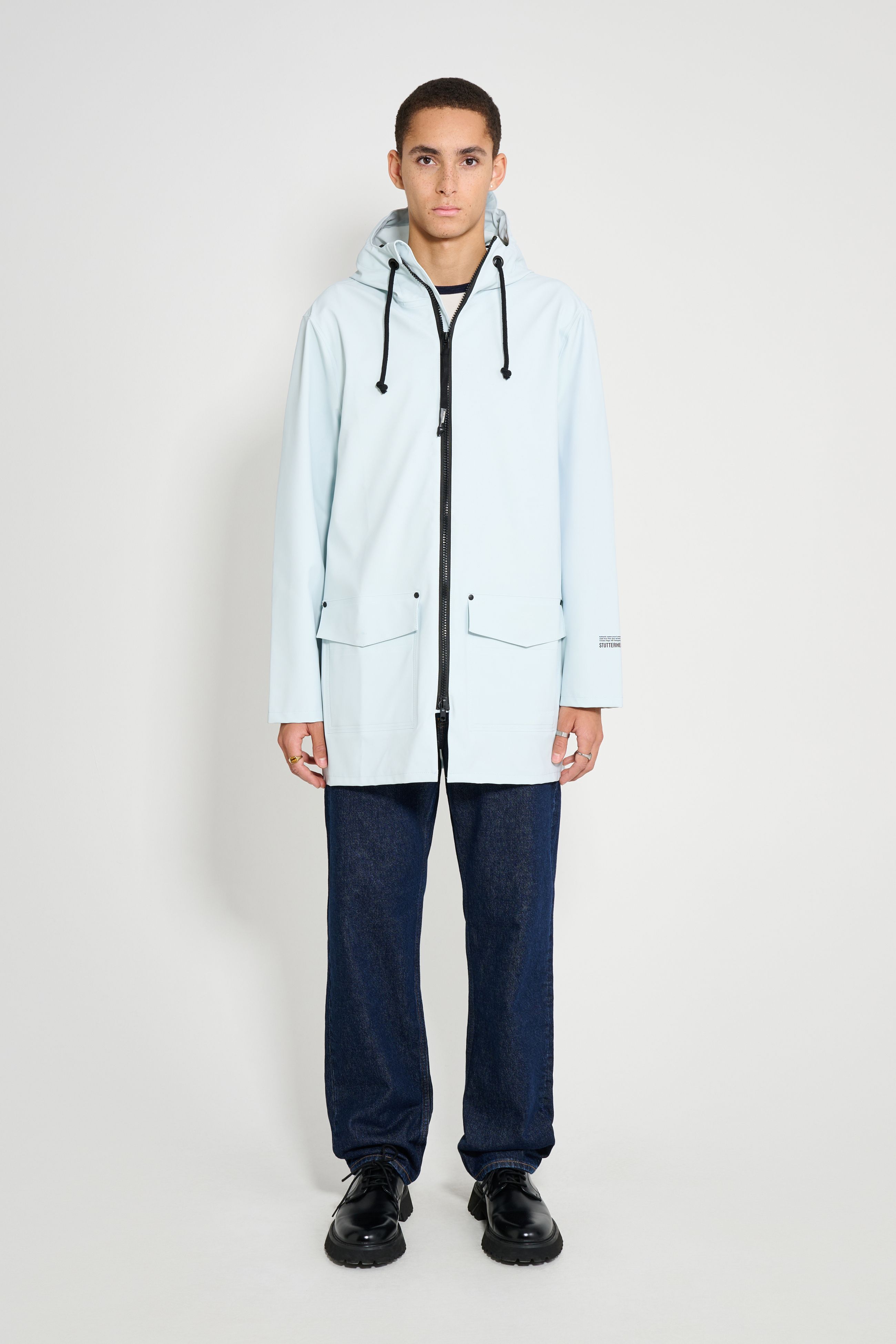stutterheim stockholm patch frost grey men jackets raincoats