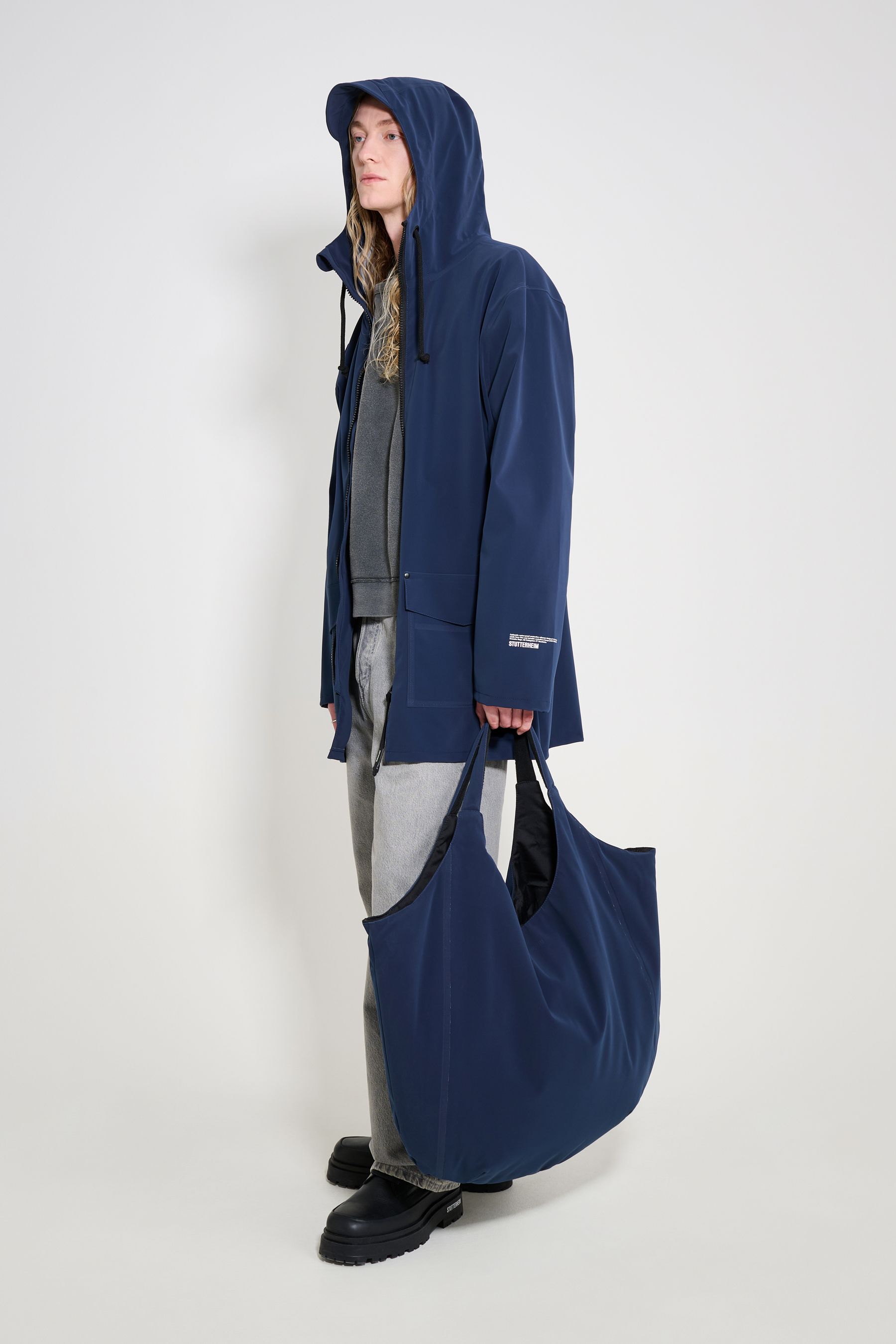 stutterheim stockholm patch raincoat navy men jackets raincoats