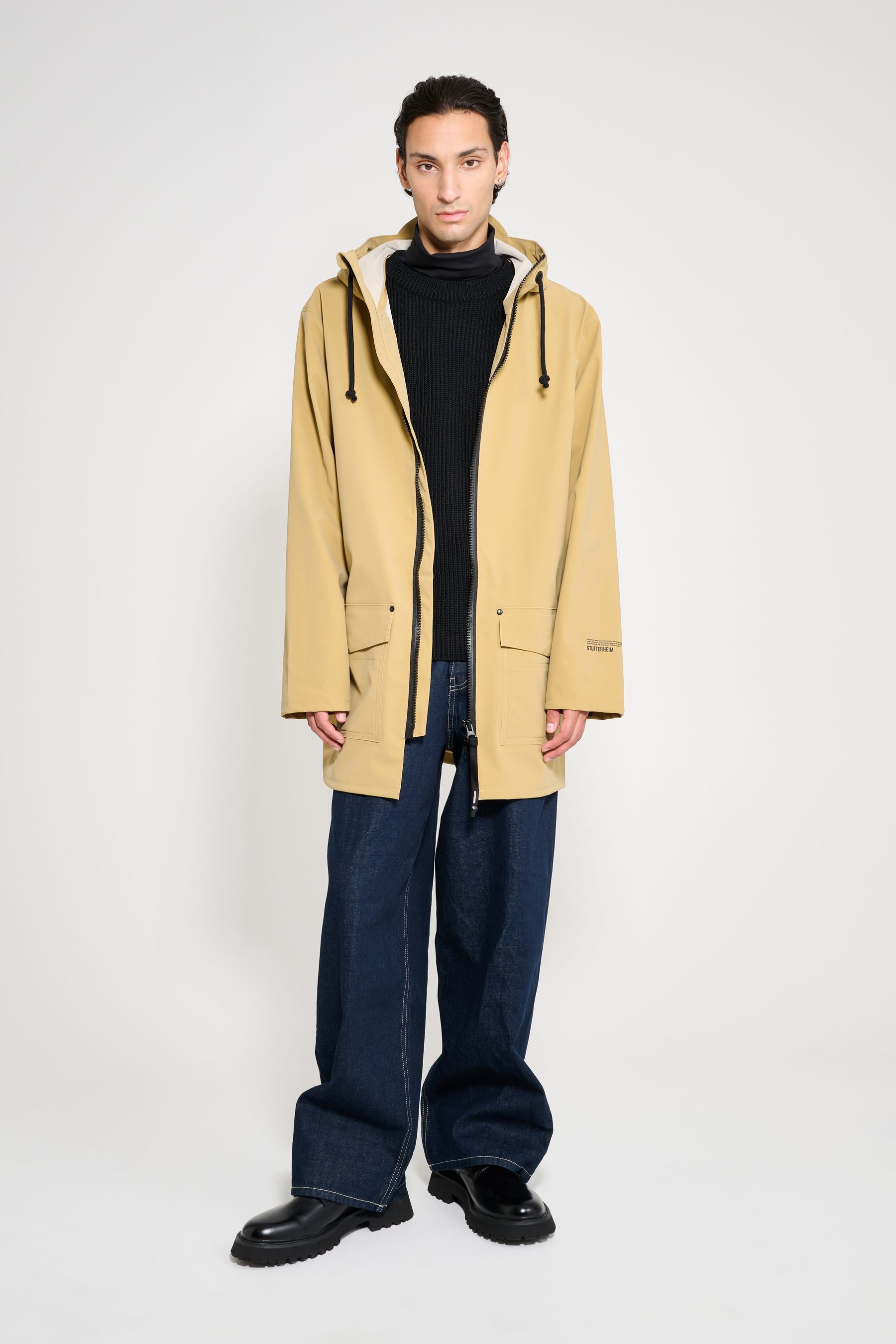 stutterheim stockholm patch sand men jackets raincoats