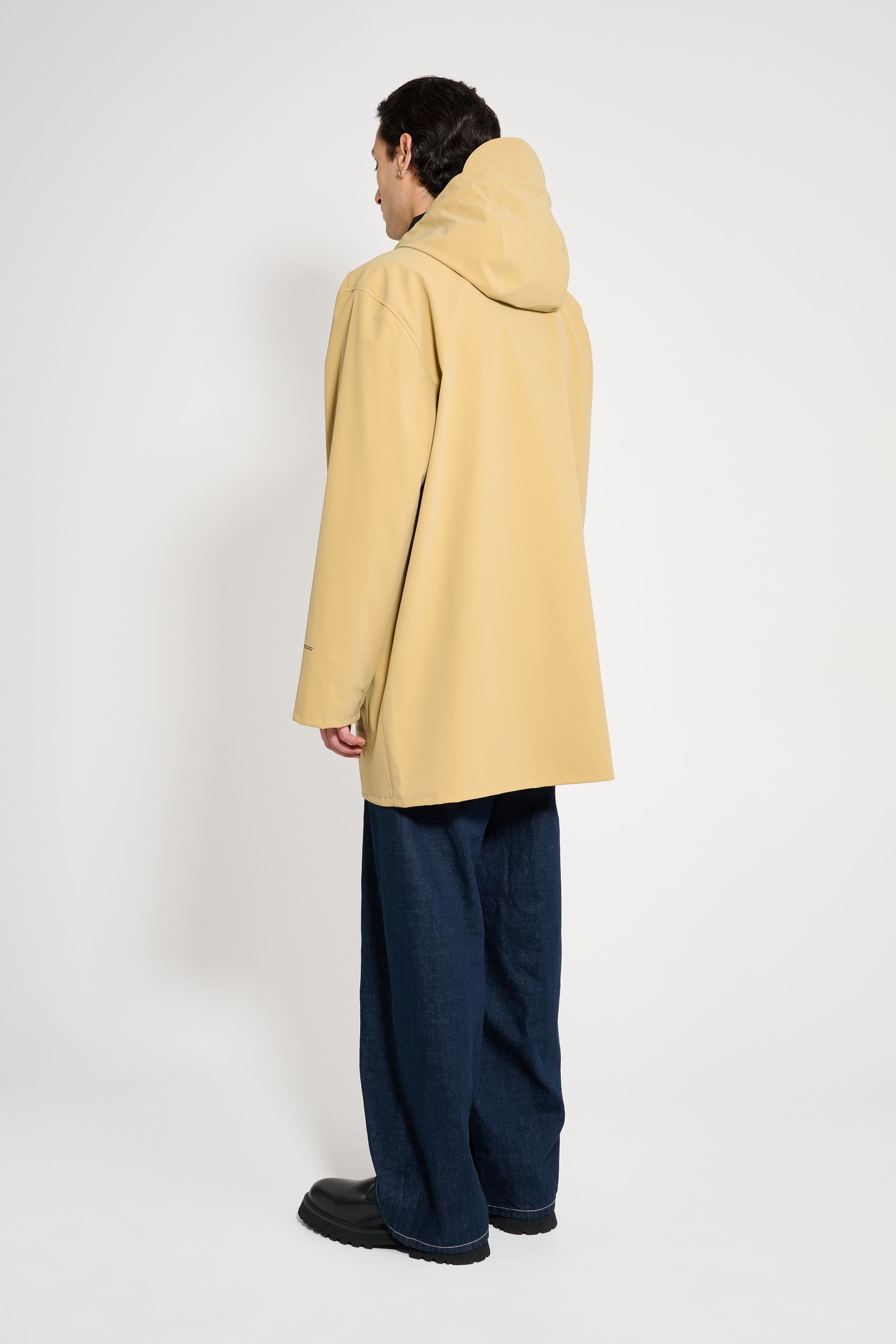 stutterheim stockholm patch sand men jackets raincoats
