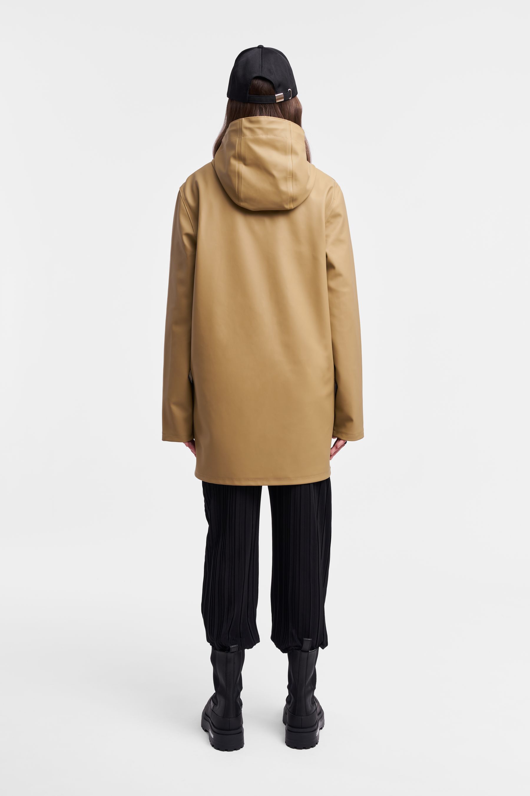 stutterheim stockholm raincoat sand men jackets raincoats