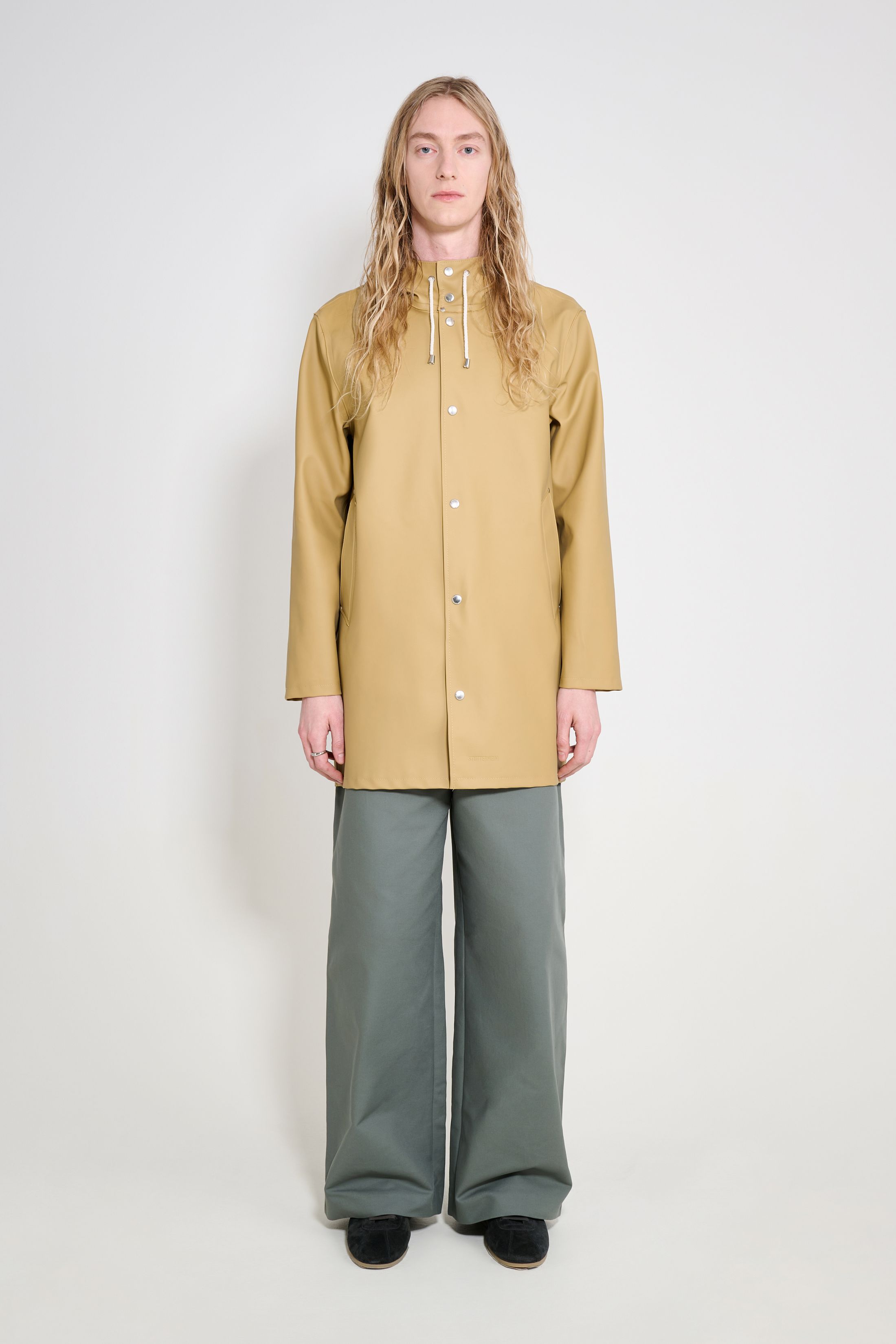 stutterheim stockholm raincoat sand men jackets raincoats