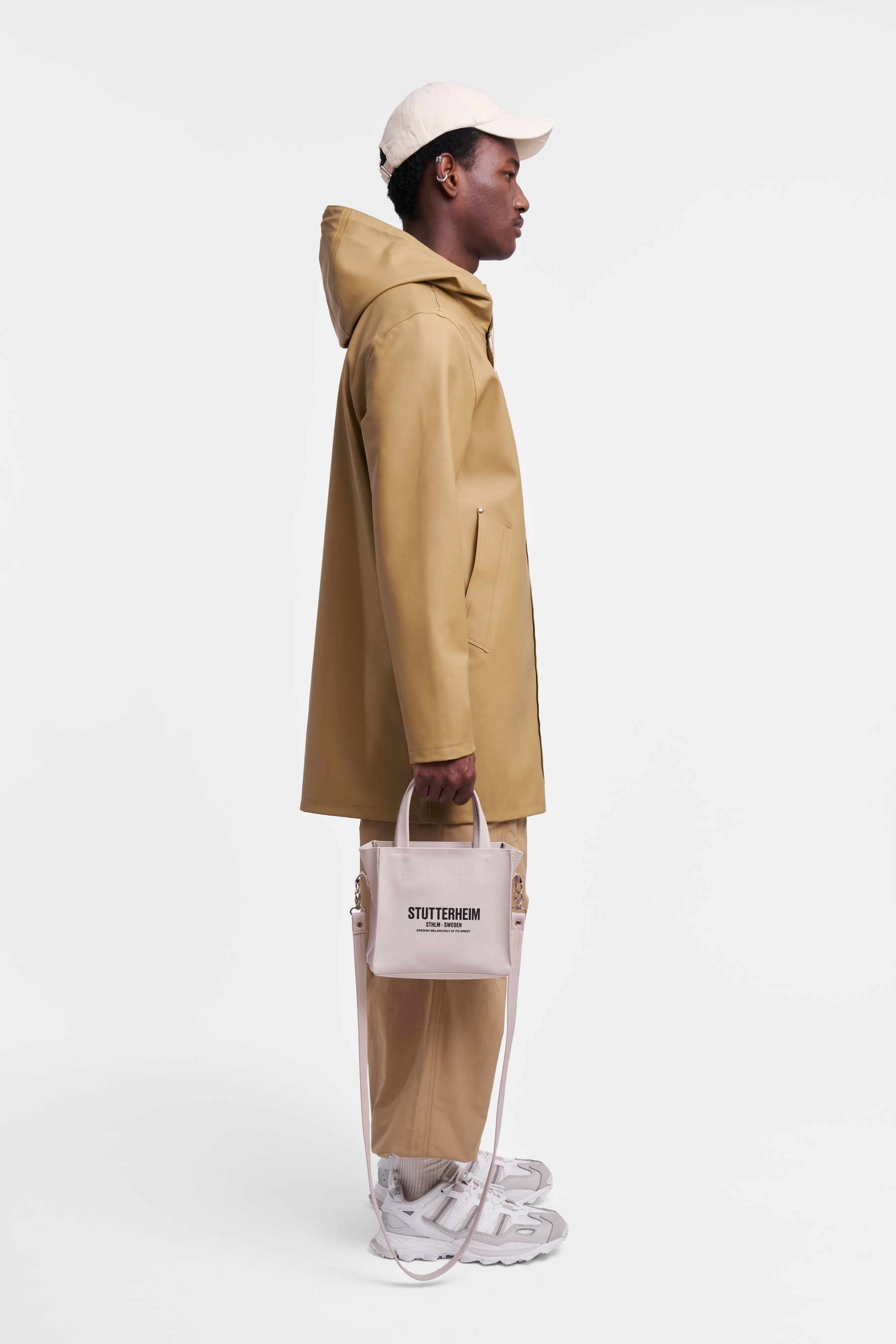 stutterheim stockholm raincoat sand men jackets raincoats