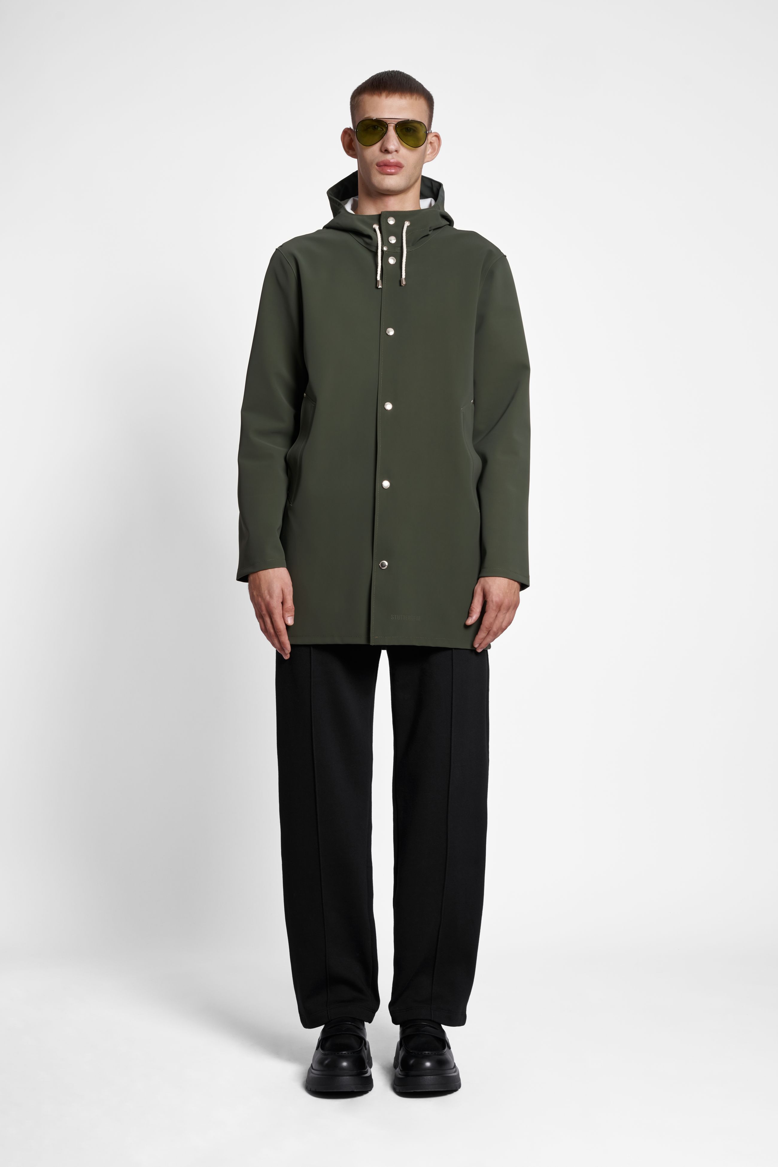 stutterheim stockholm matte raincoat green men jackets raincoats