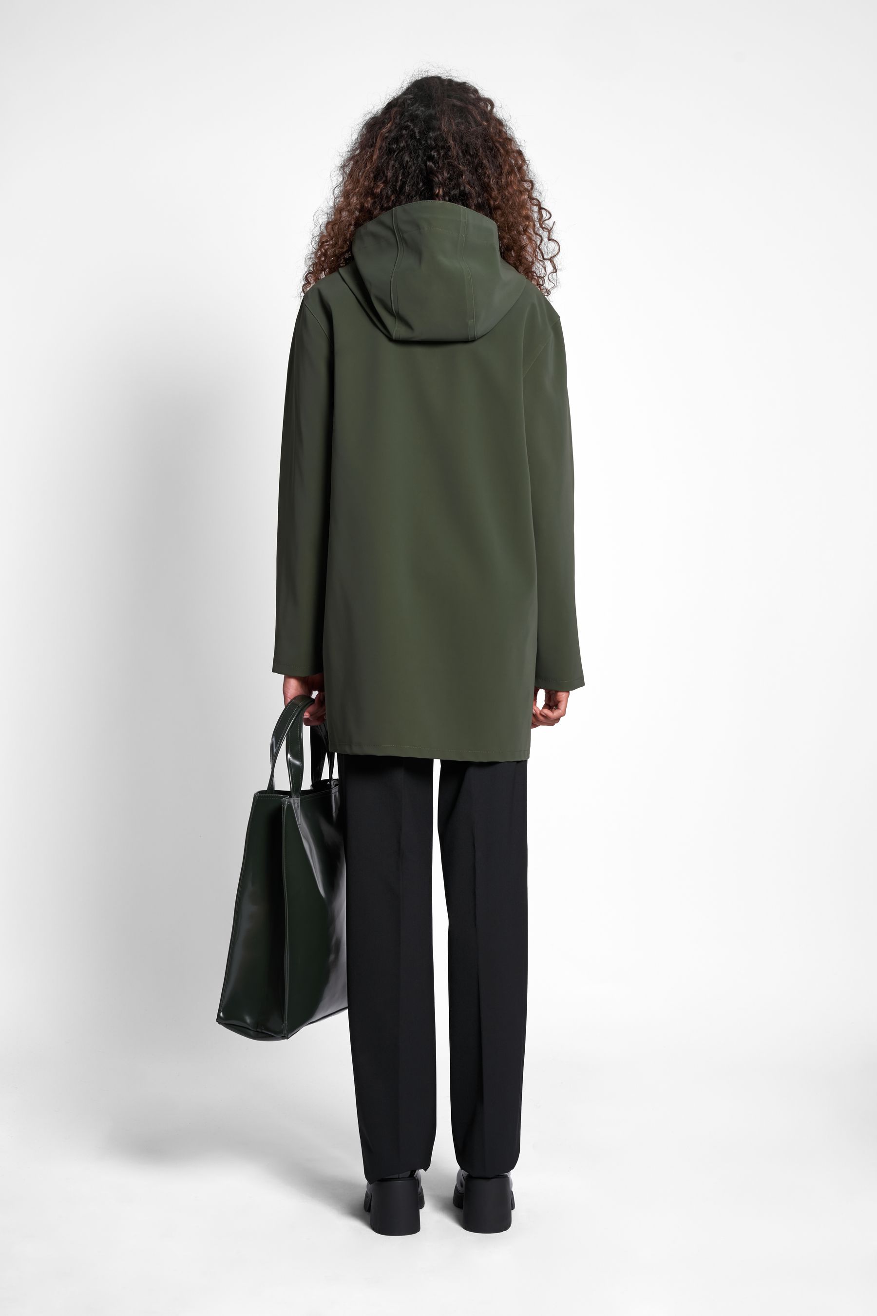 stutterheim stockholm matte raincoat green women jackets raincoats