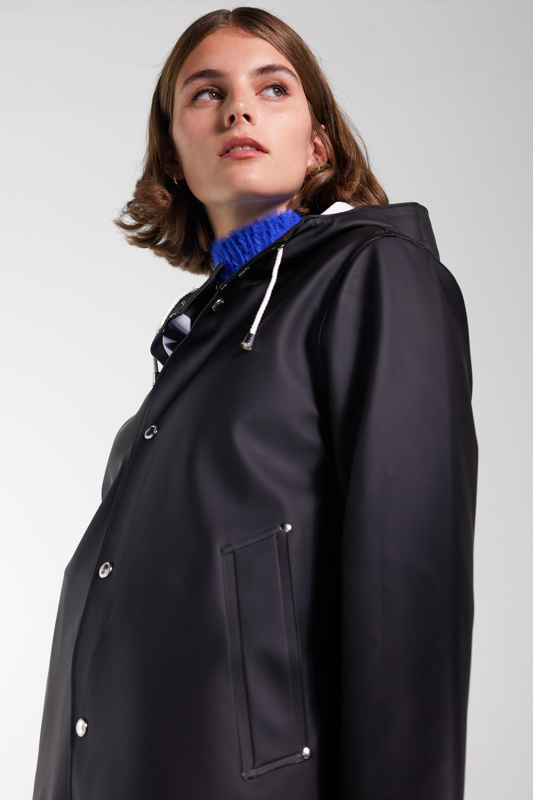 stutterheim stockholm raincoat black women jackets raincoats