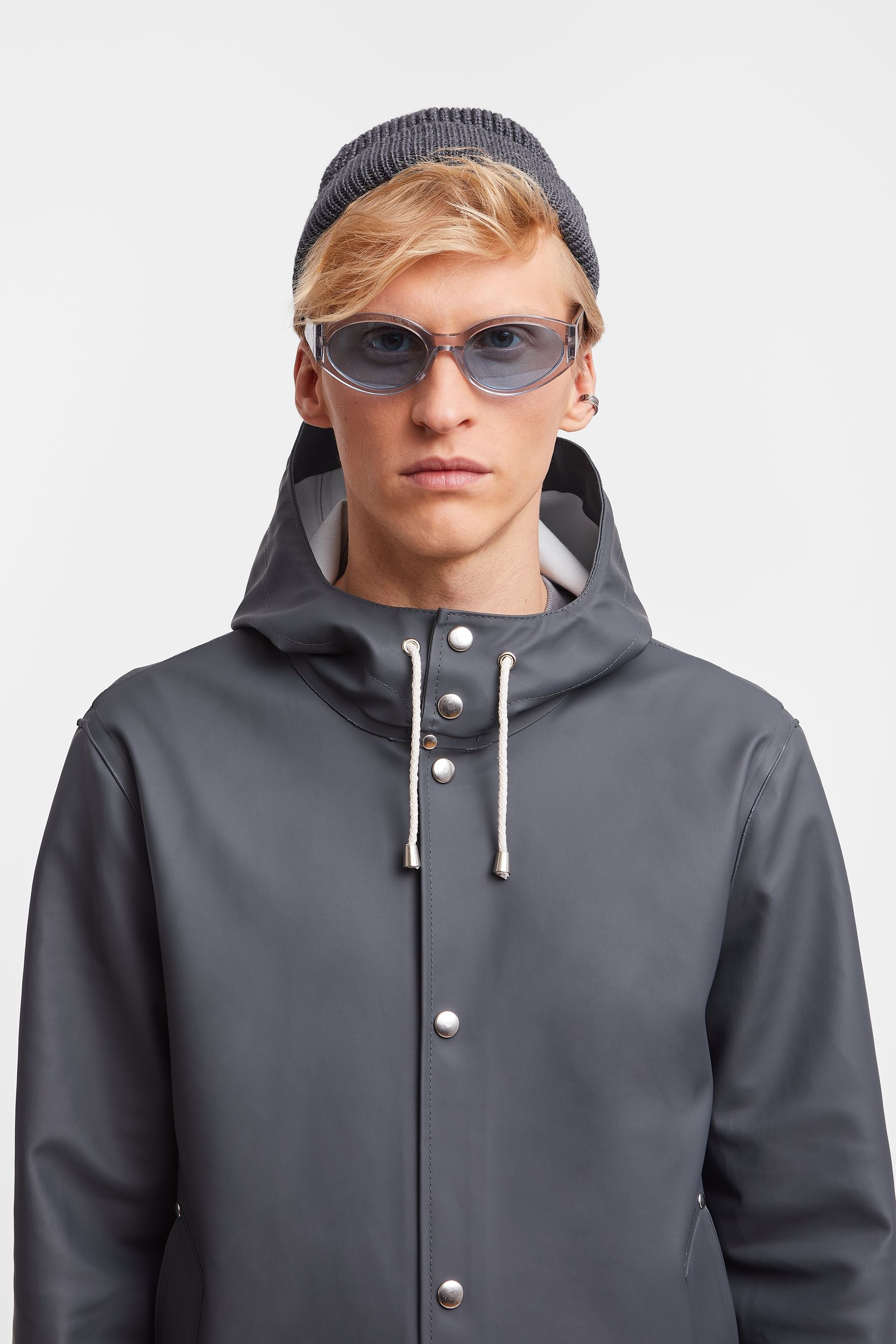 stutterheim stockholm raincoat charcoal women jackets raincoats