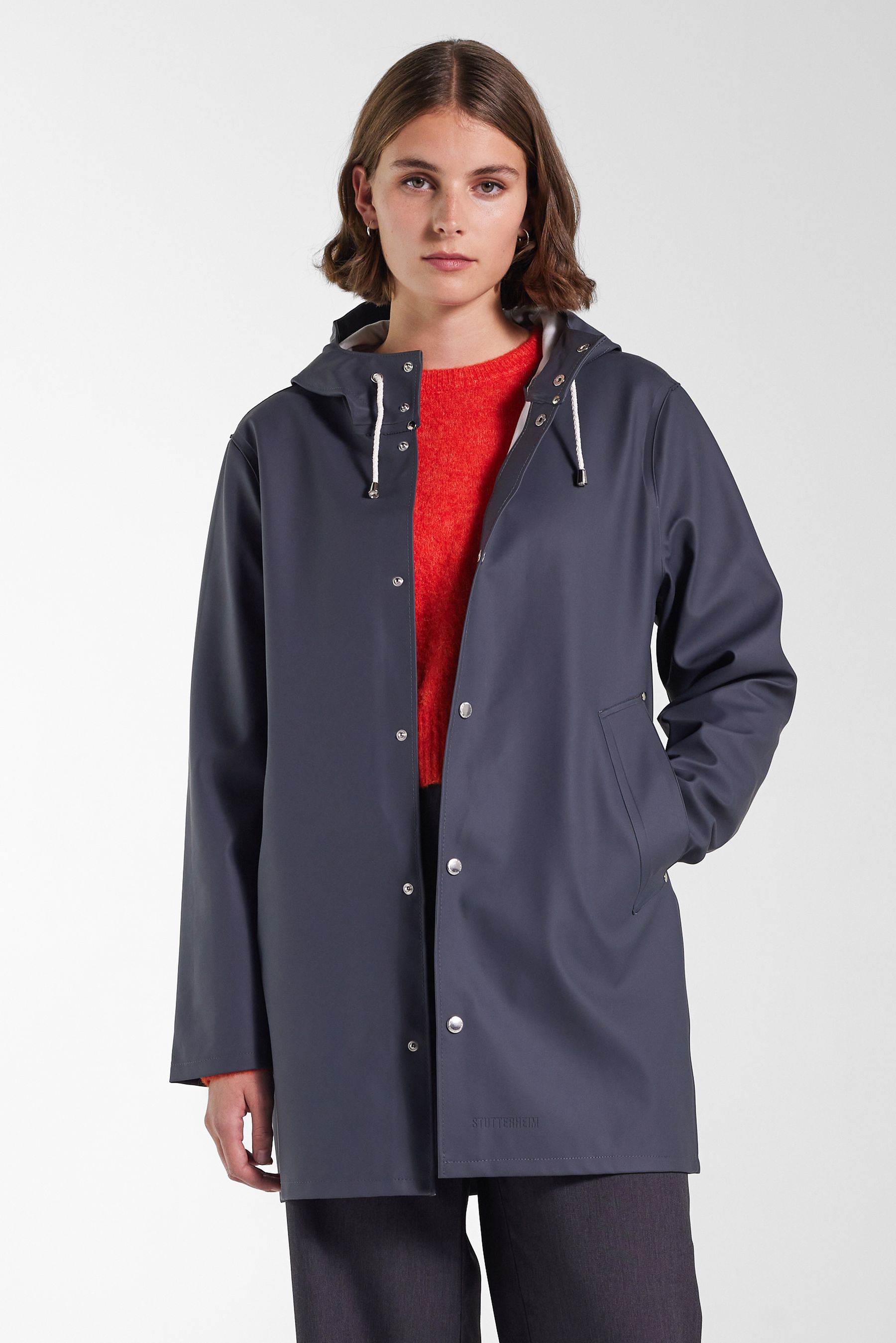 stutterheim stockholm raincoat charcoal women jackets raincoats