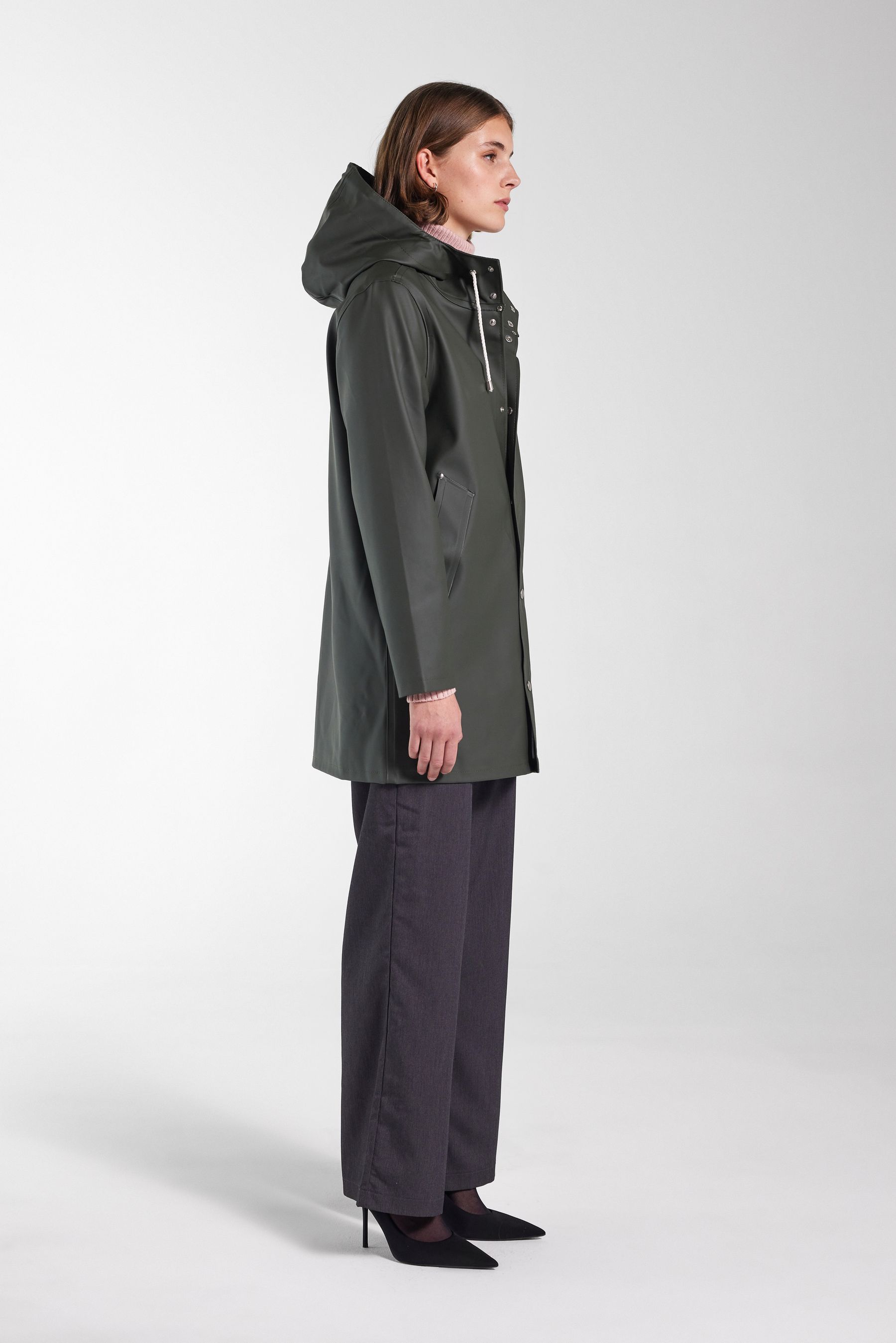 stutterheim stockholm raincoat green women jackets raincoats