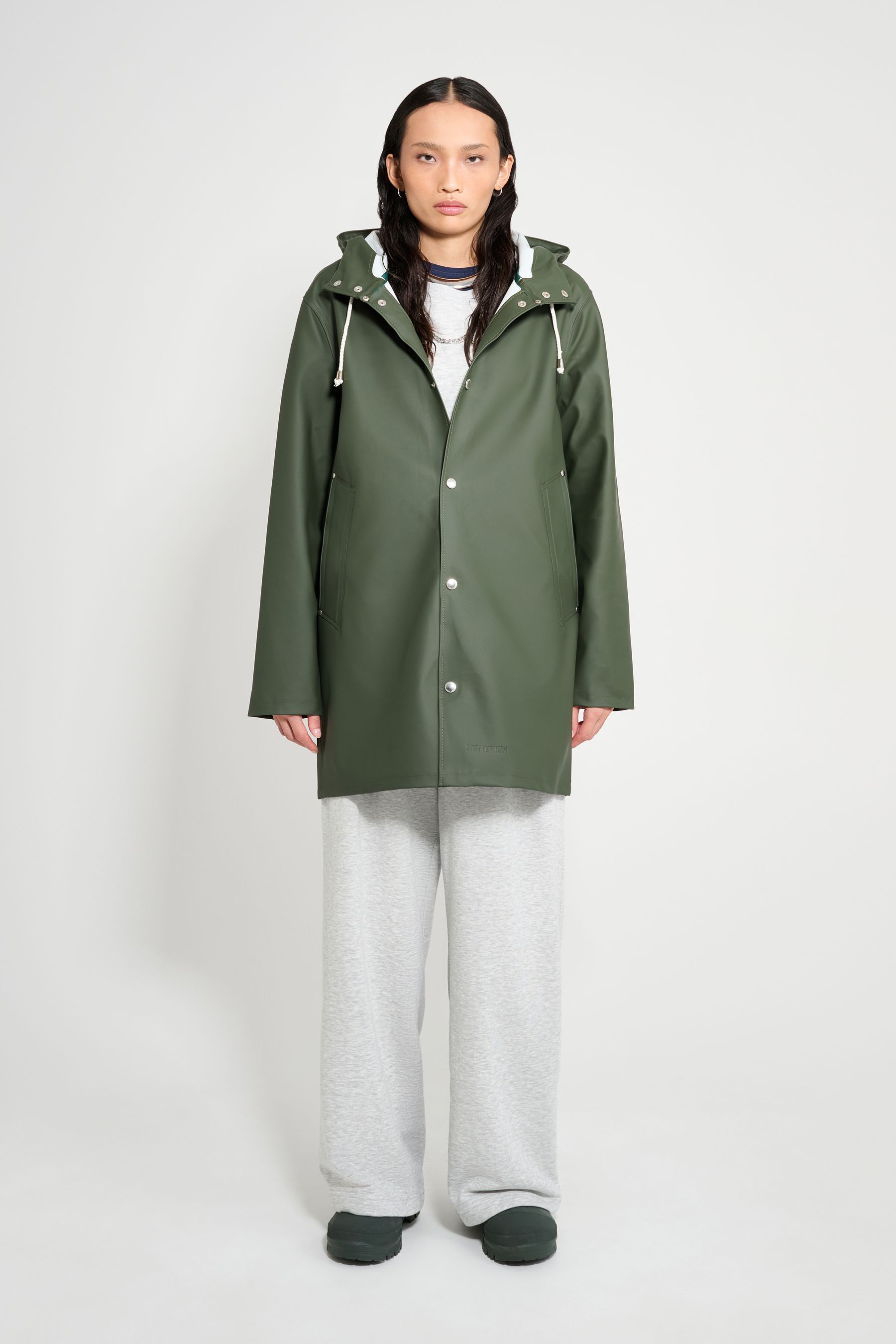 stutterheim stockholm raincoat green women jackets raincoats