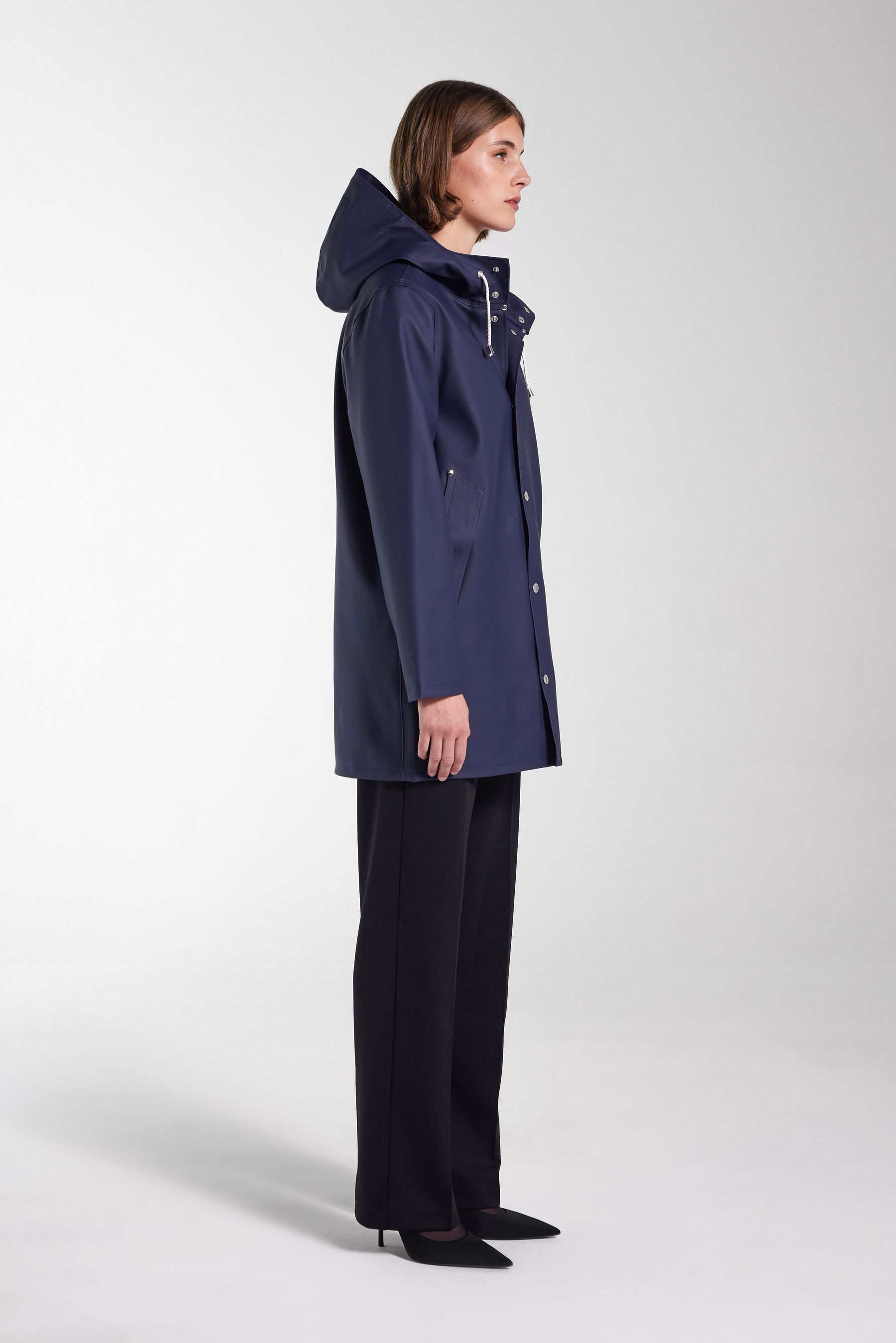 stutterheim stockholm raincoat navy women jackets raincoats