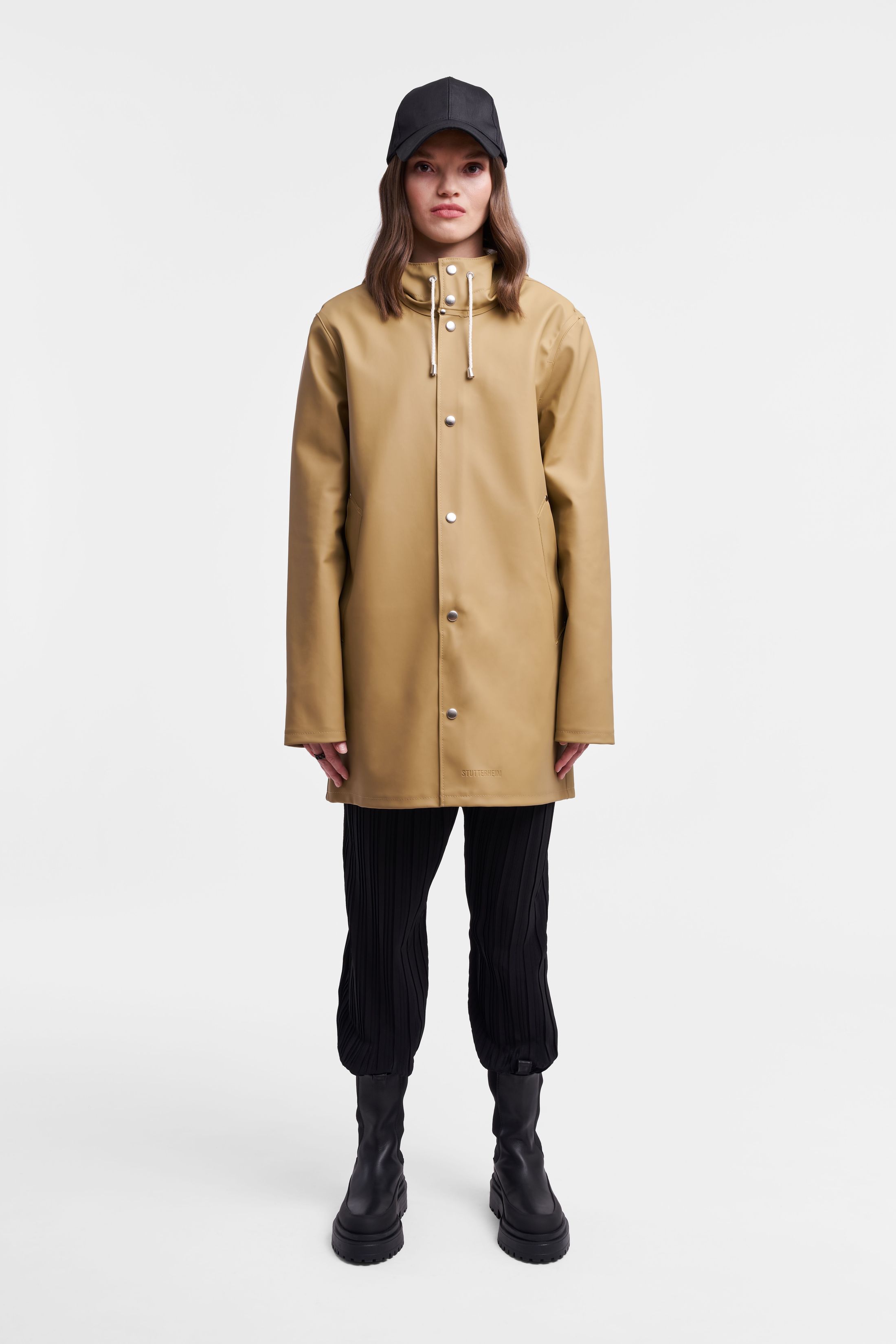 stutterheim stockholm raincoat sand women jackets raincoats