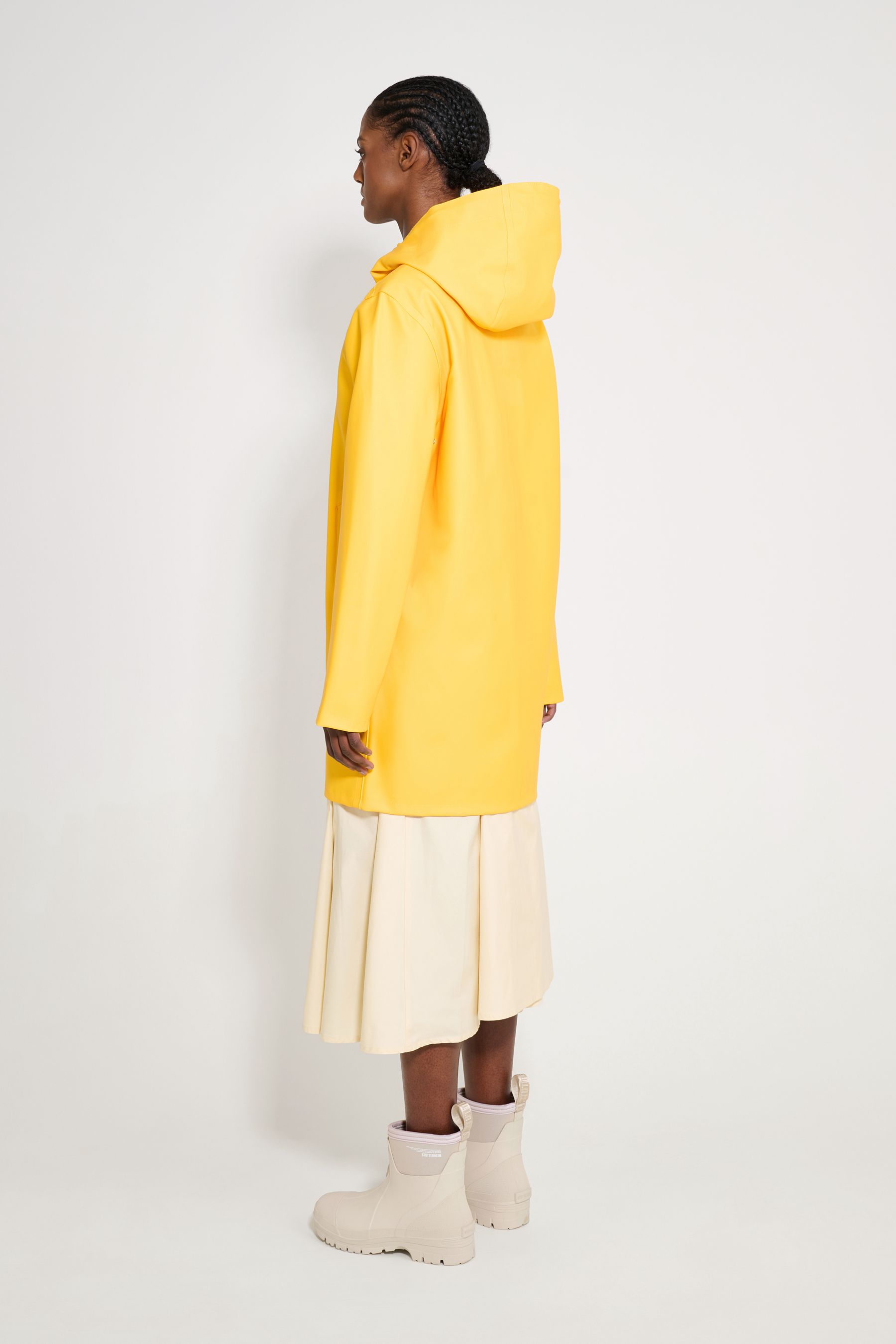 stutterheim stockholm raincoat yellow women jackets