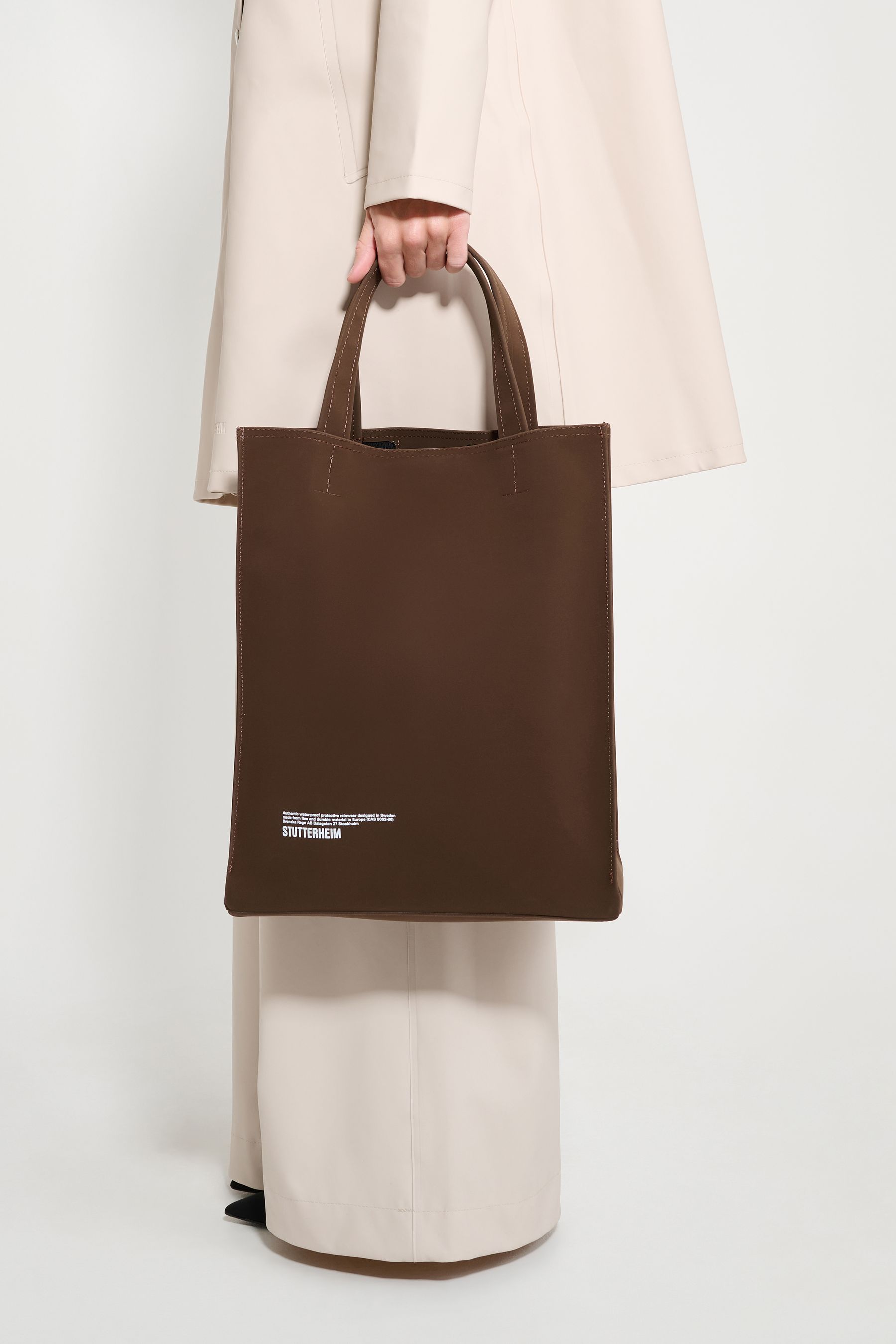 stutterheim stocksund bag matte dark brown accessories bags tote-bags