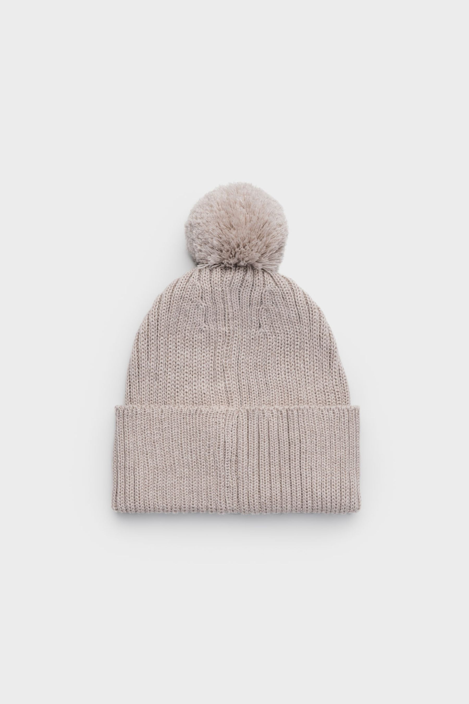 stutterheim april beanie light sand accessories hats-and-scarves beanies