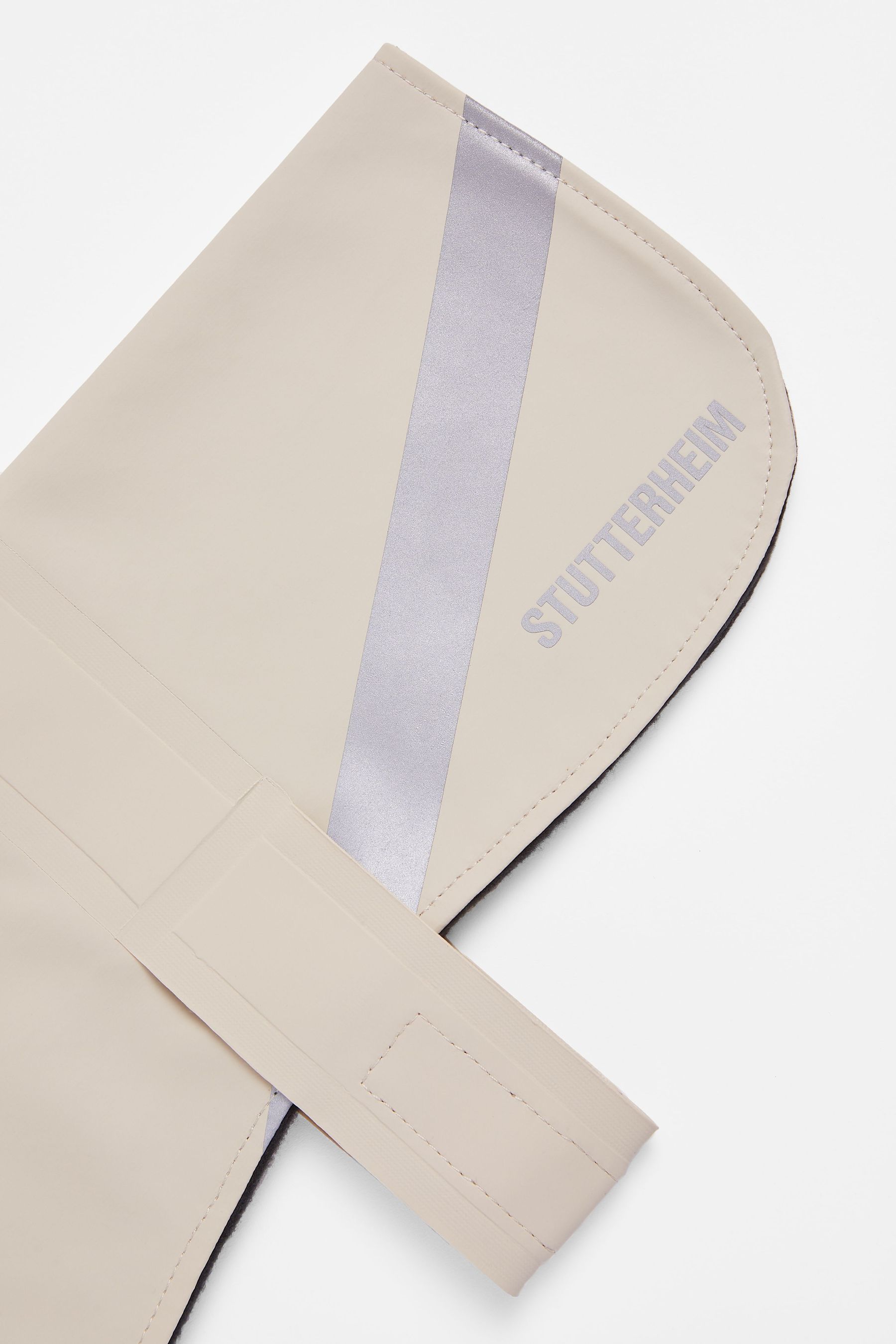 stutterheim dog raincoat oyster accessories dog-raincoats