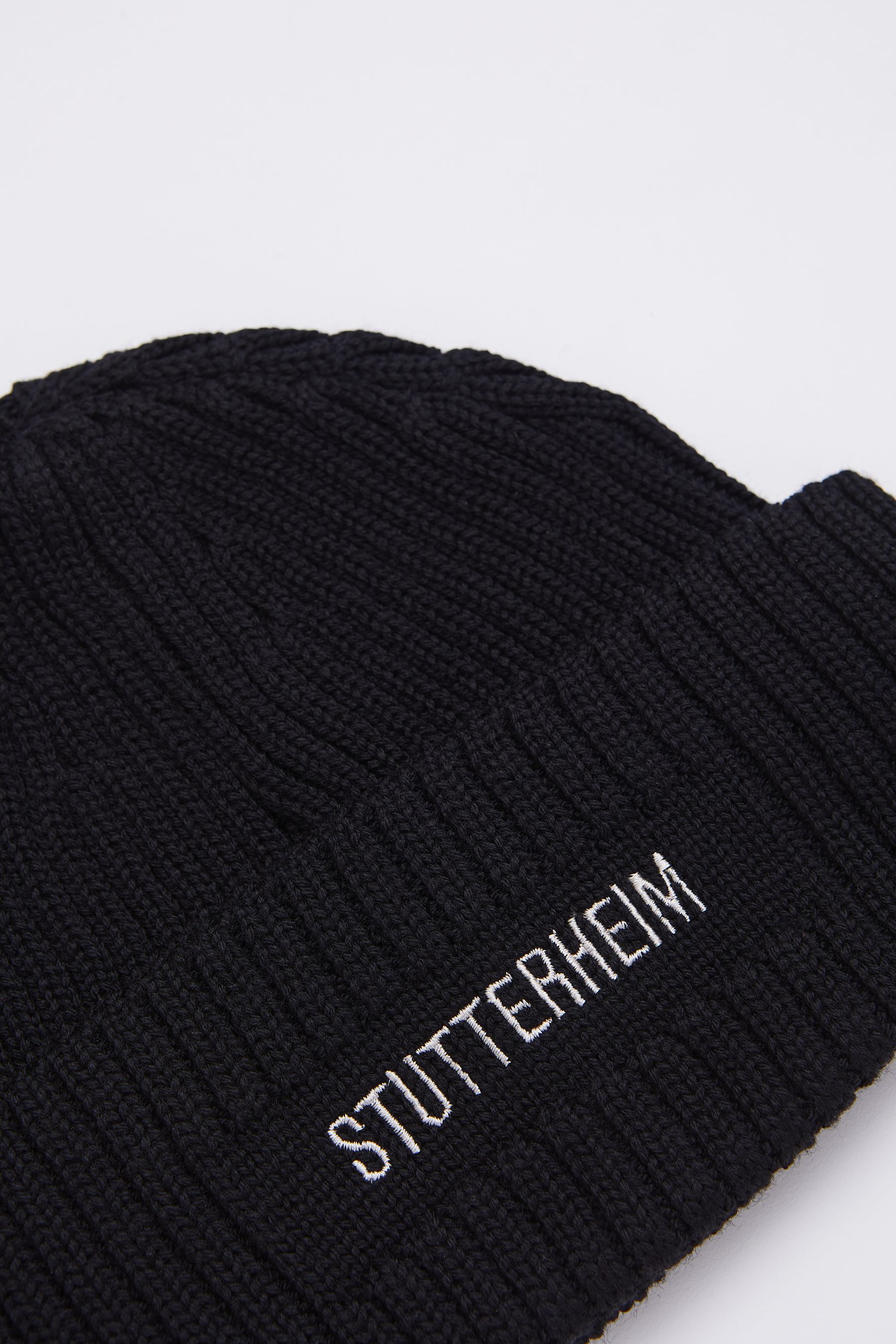 stutterheim logo beanie black accessories hats-and-scarves beanies