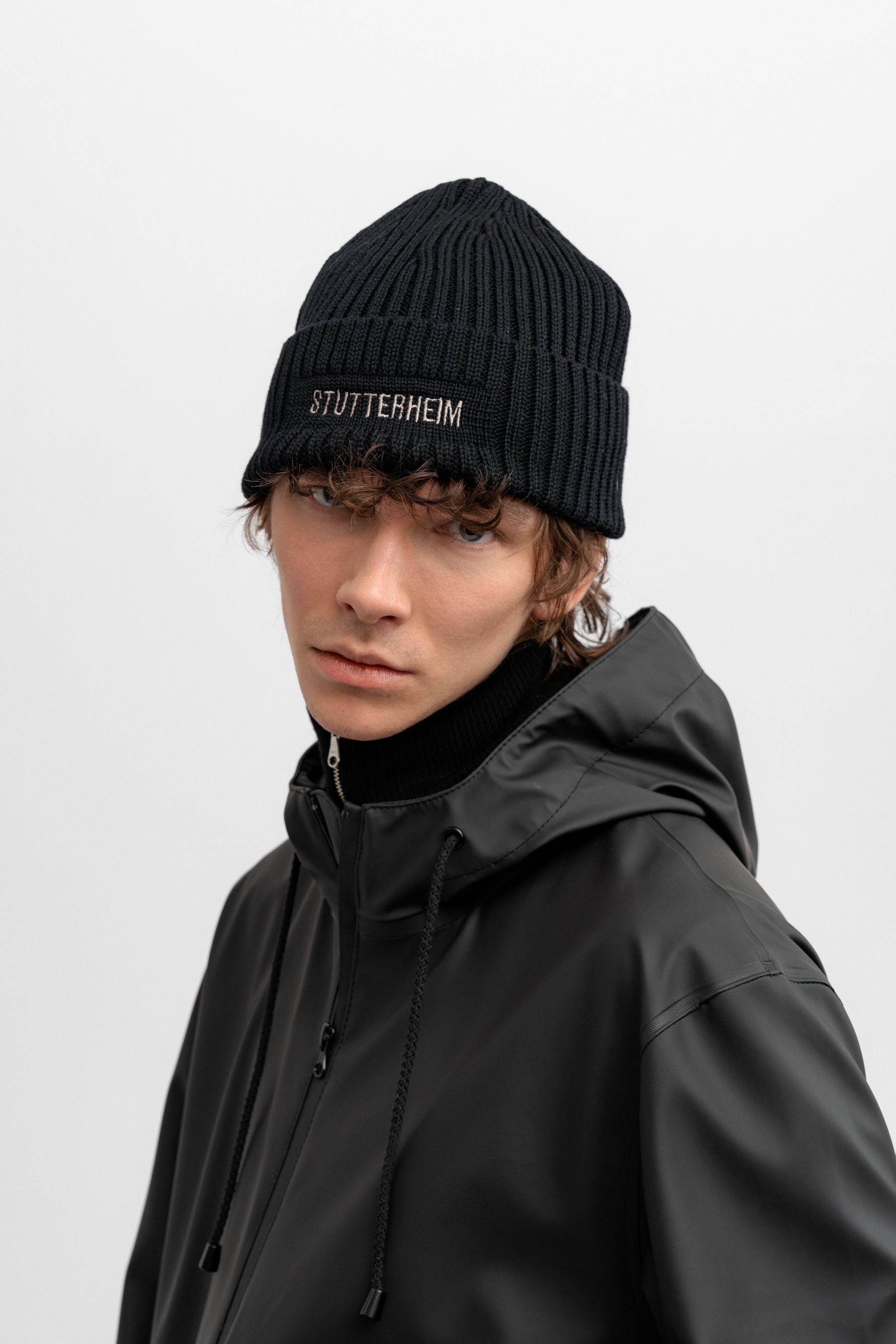 stutterheim logo beanie black accessories hats-and-scarves beanies