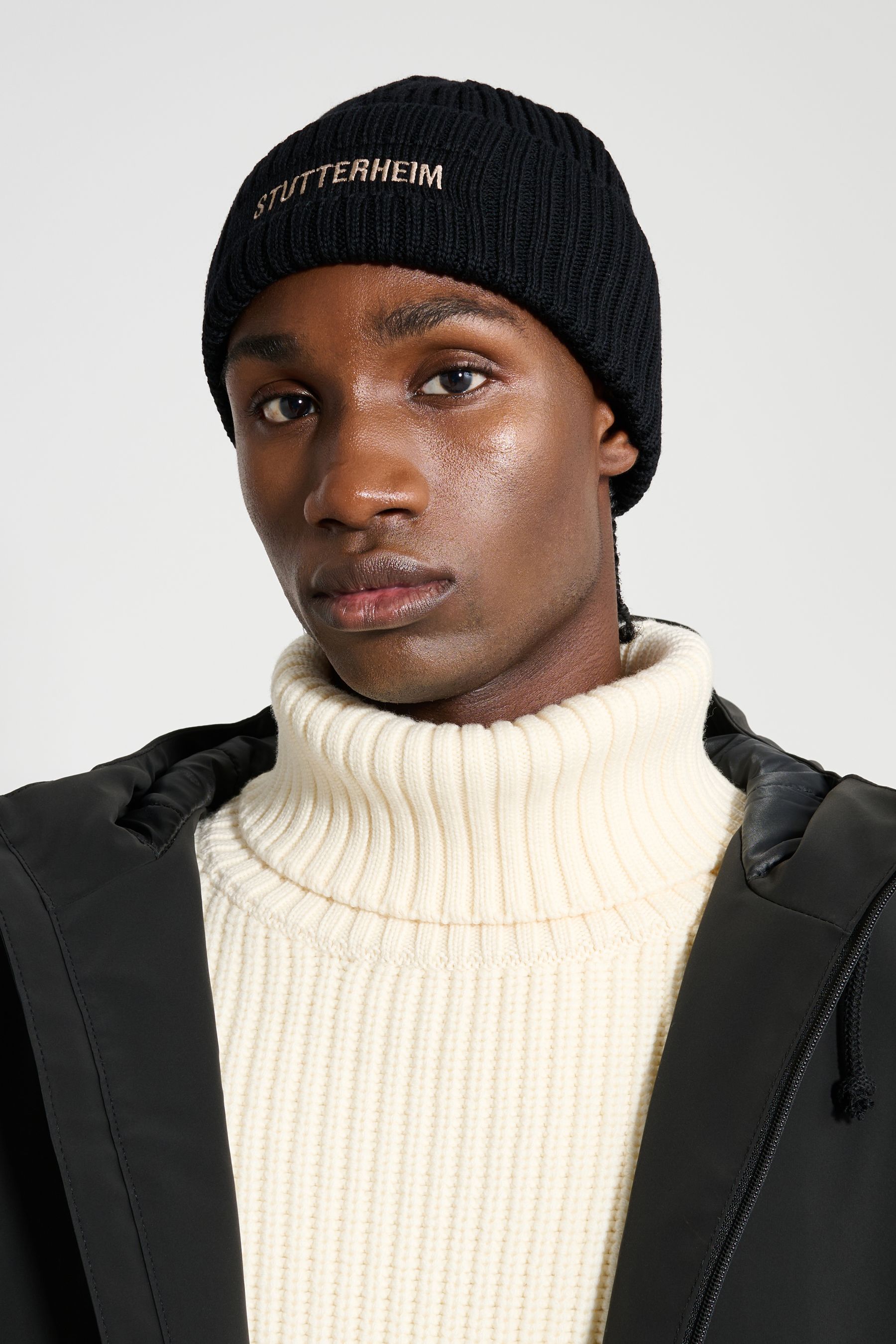stutterheim logo beanie black accessories hats-and-scarves beanies