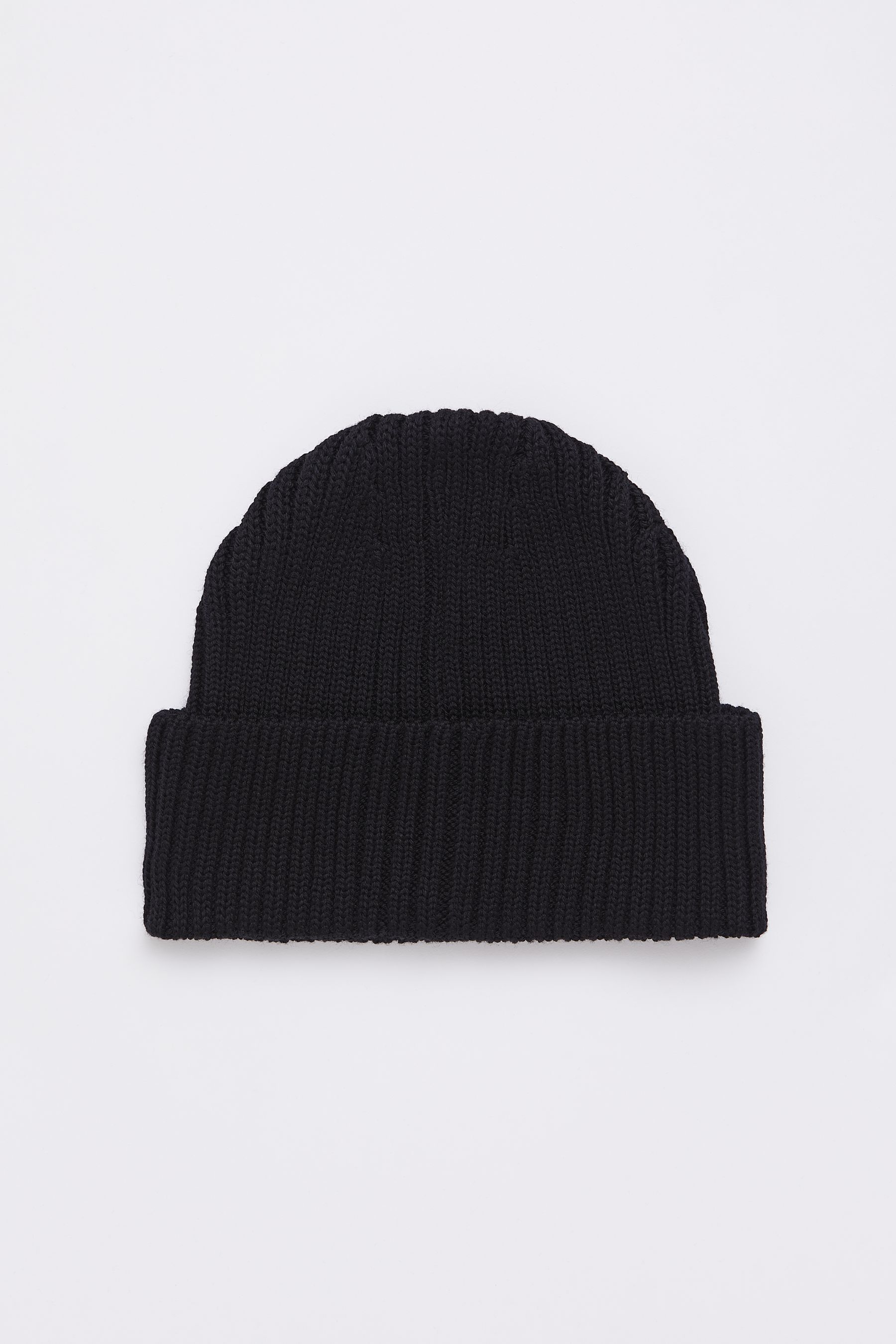 stutterheim logo beanie black accessories hats-and-scarves beanies