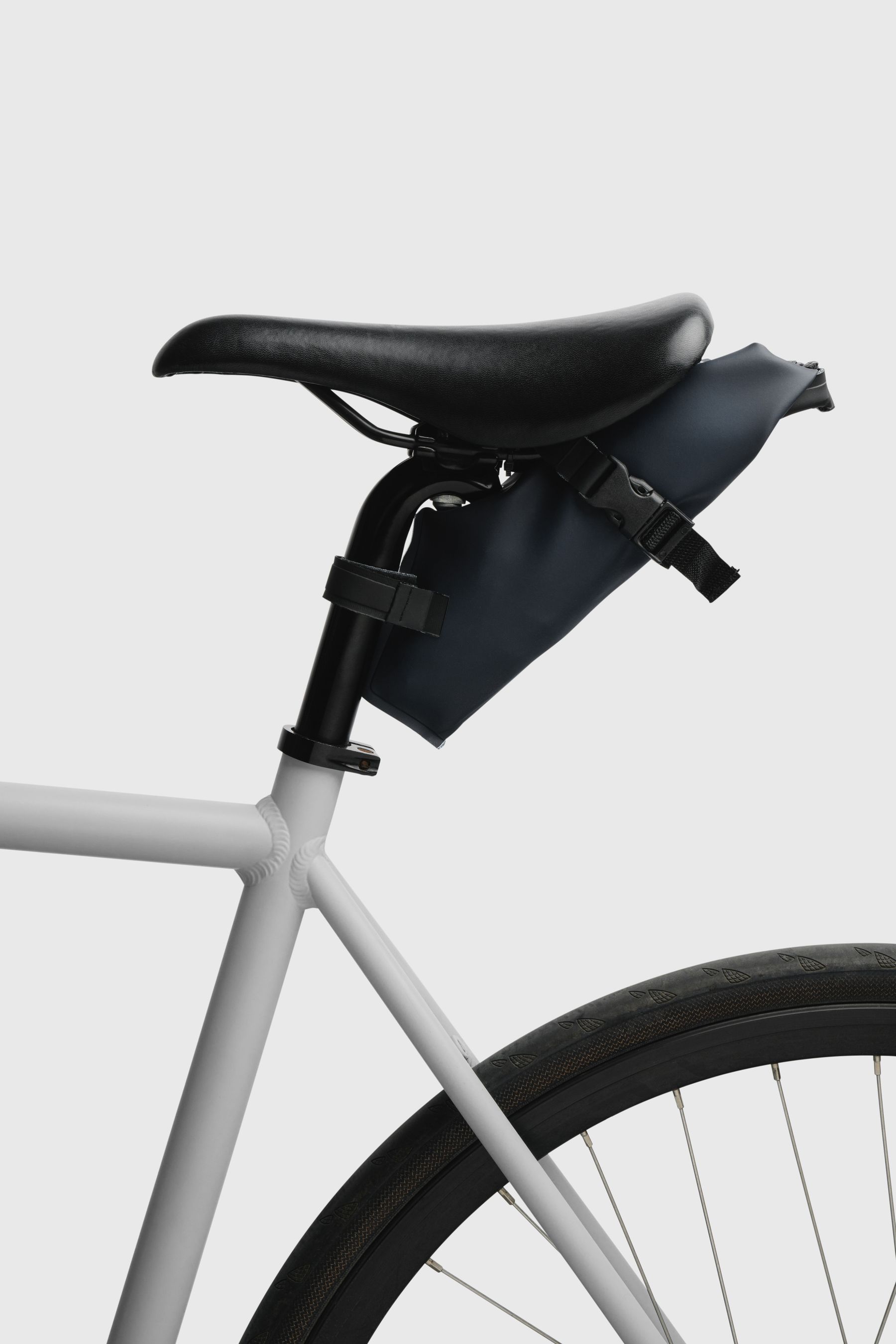 stutterheim seat bag navy accessories bike-accessories