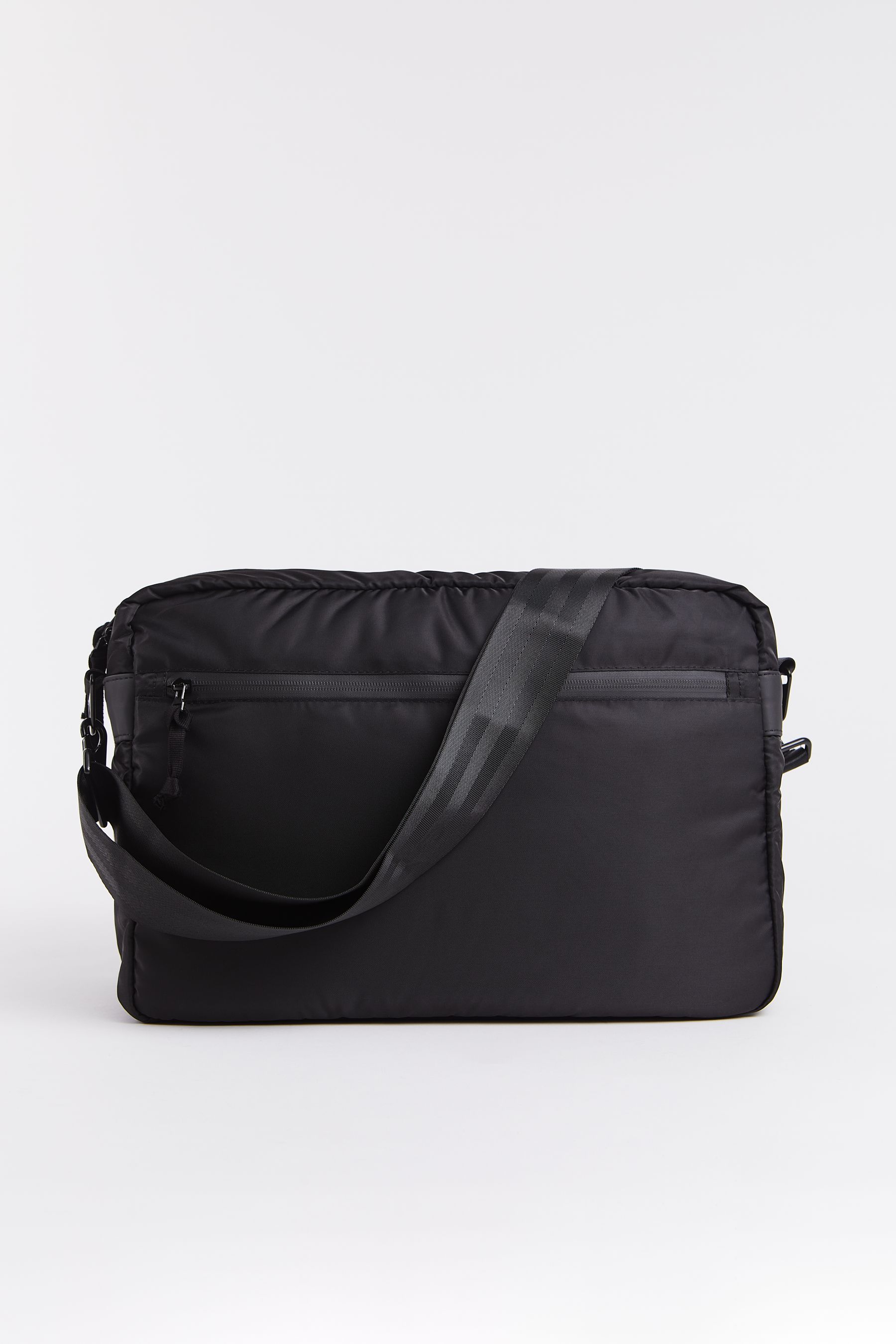 stutterheim utility post bag black accessories bags utility-bags