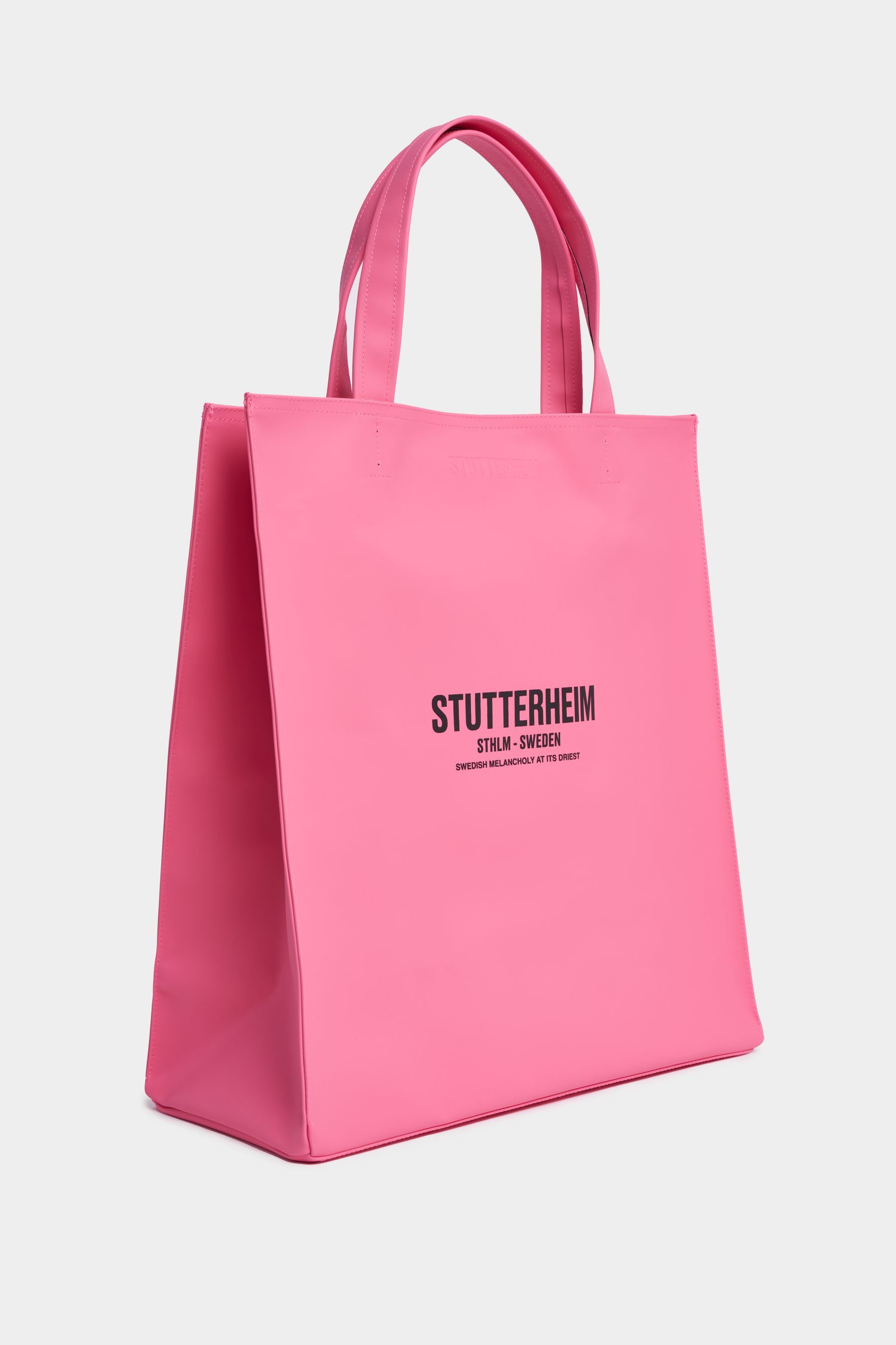 stutterheim stylist bag bubblegum accessories bags tote-bags