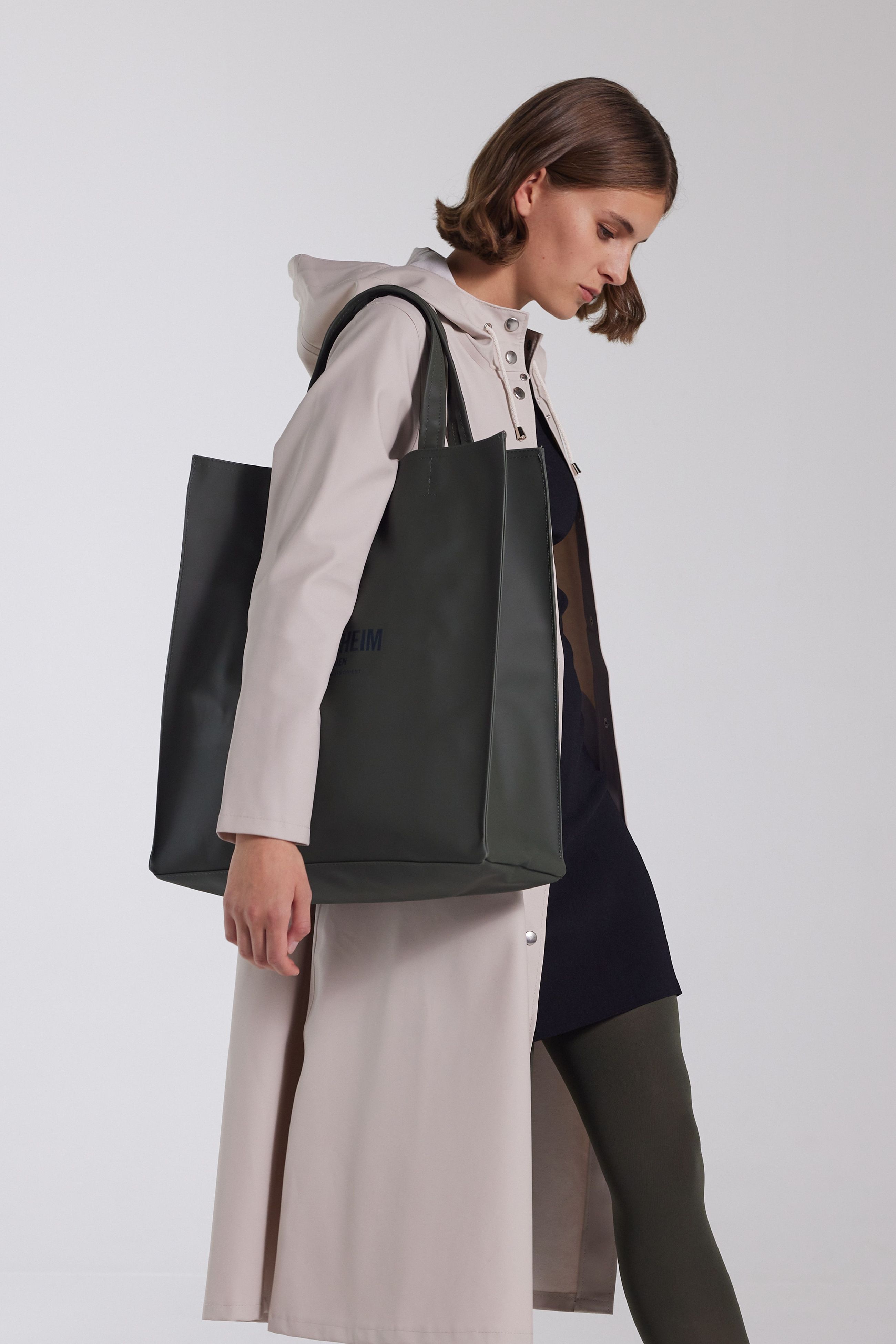stutterheim stylist bag green accessories bags tote-bags