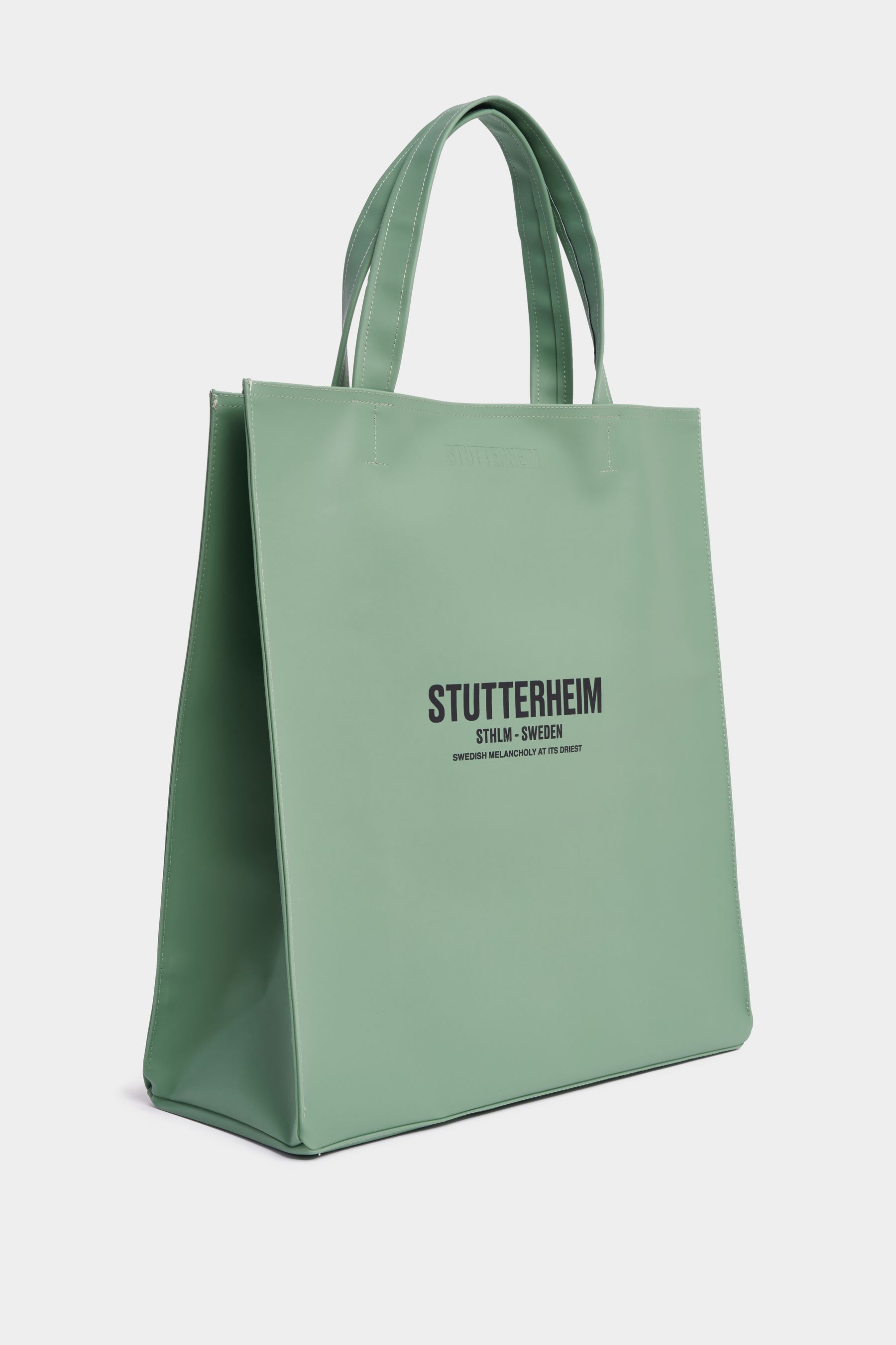 stutterheim stylist bag loden green accessories bags tote-bags