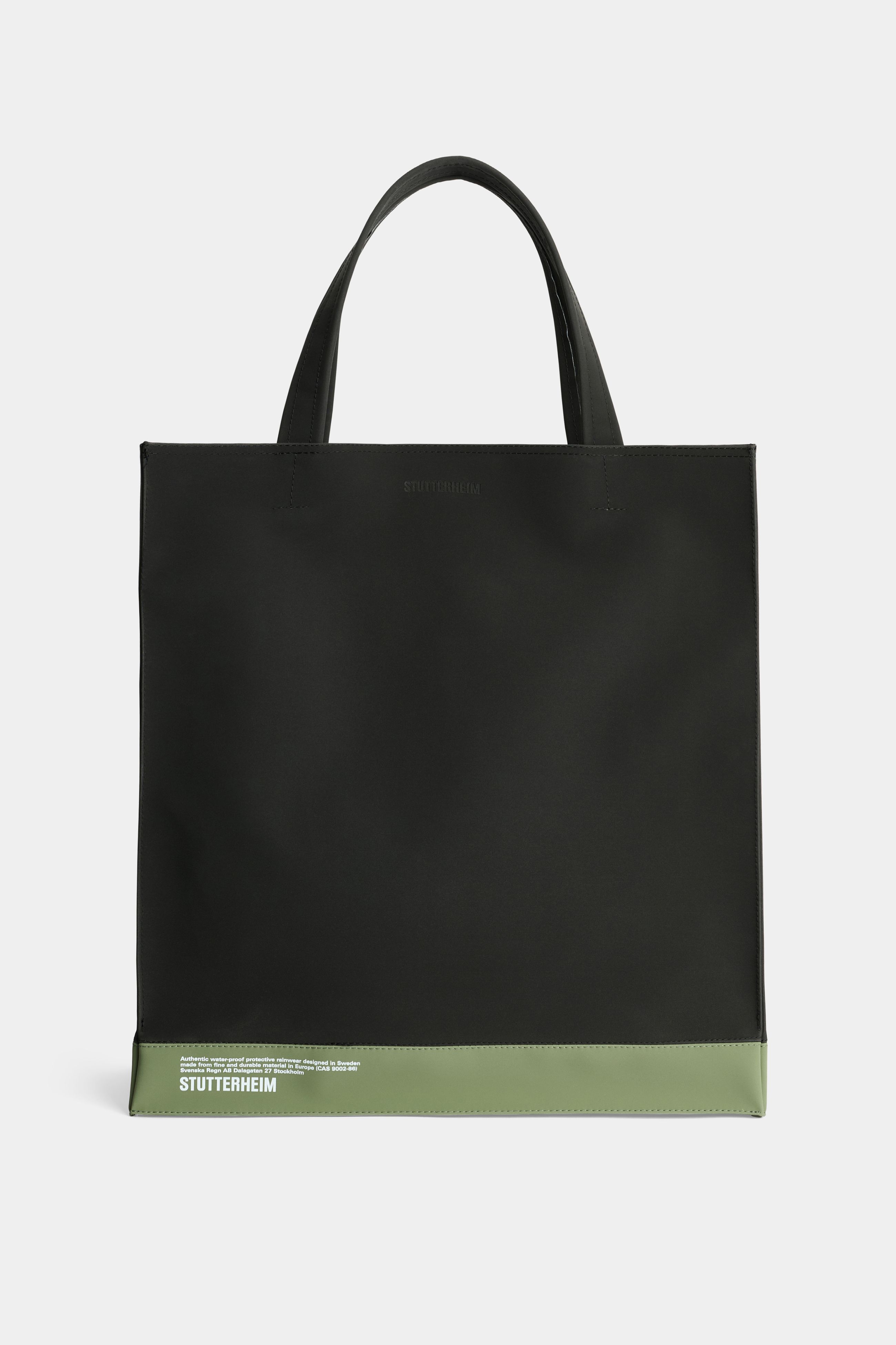 stutterheim stylist bag matte black/dry green accessories bags tote-bags