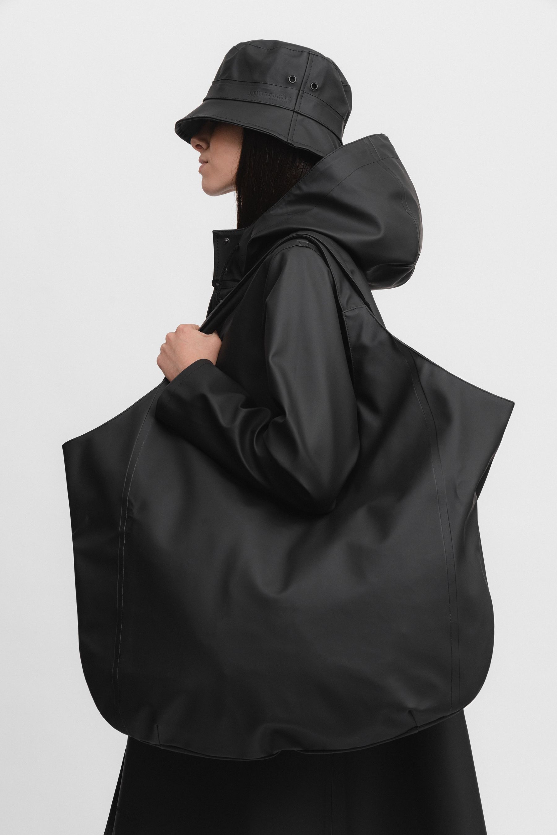 stutterheim svea bag black accessories bags tote-bags