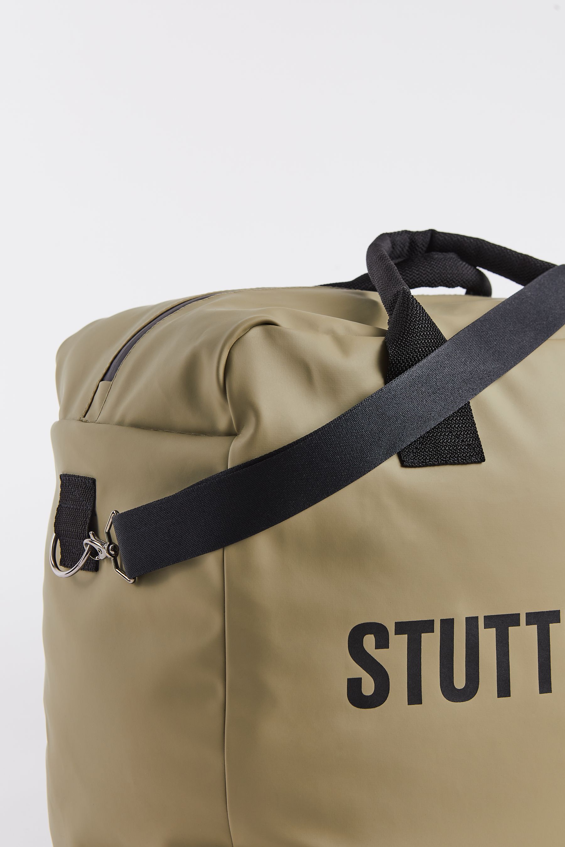 stutterheim svea box bag aloe accessories bags weekend-bags