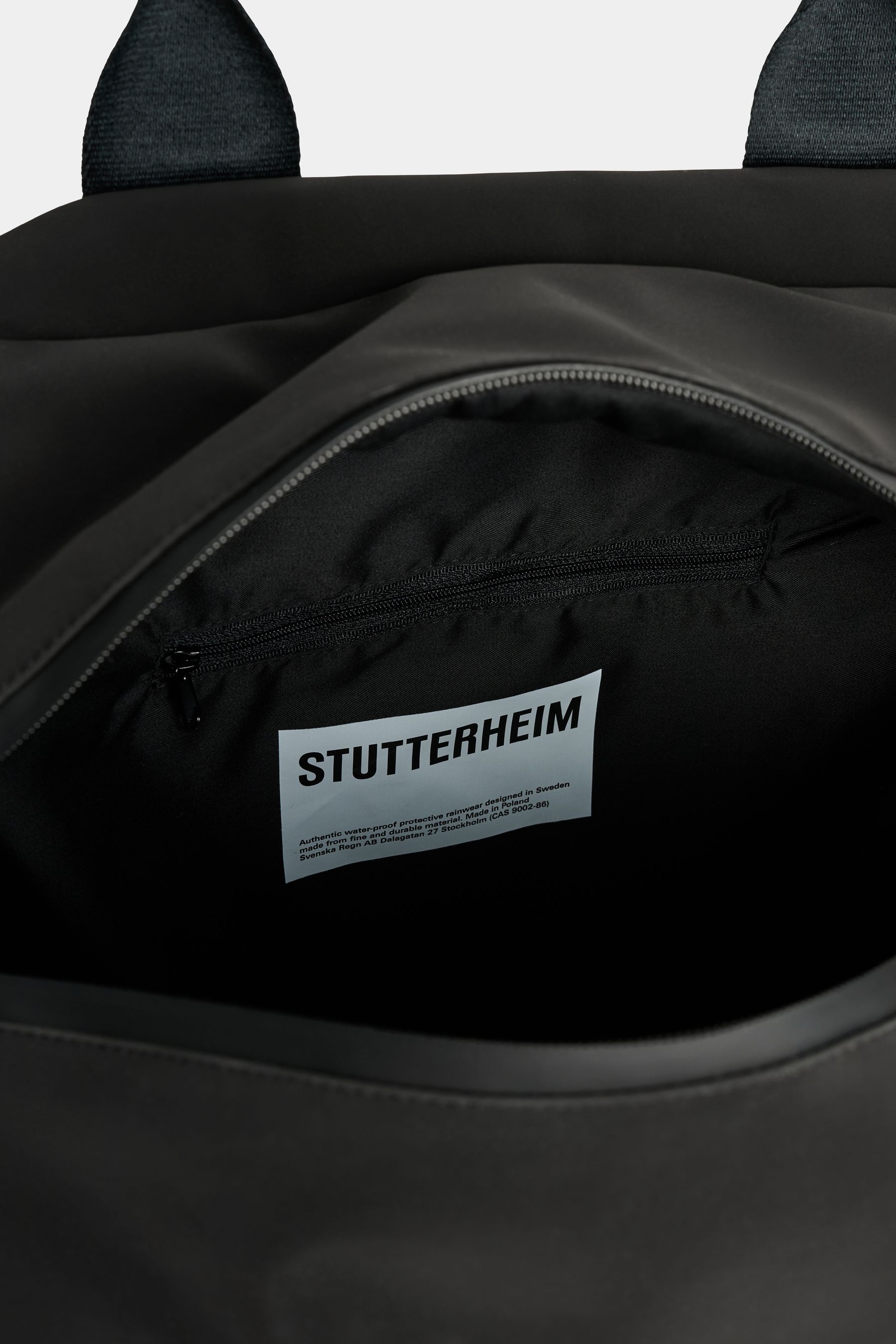 stutterheim svea box bag black accessories bags travel-bags