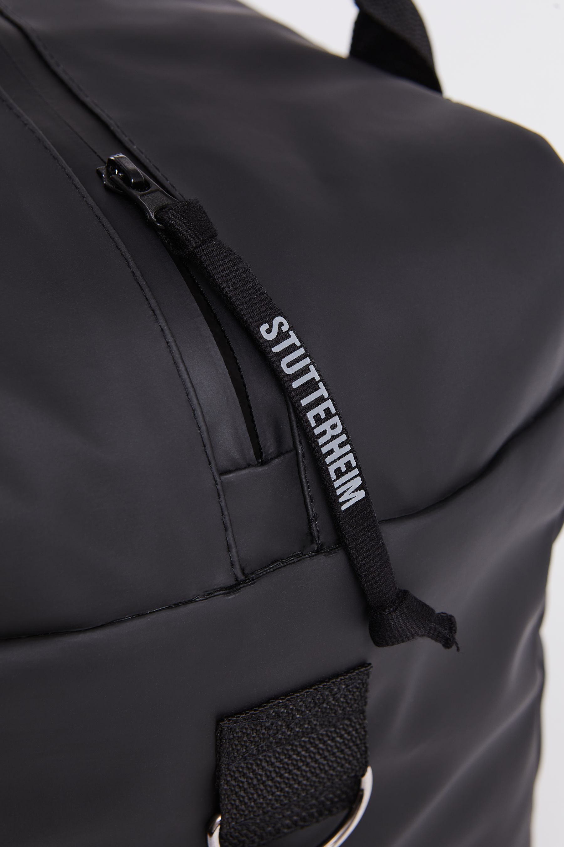 stutterheim svea box bag black accessories bags weekend-bags